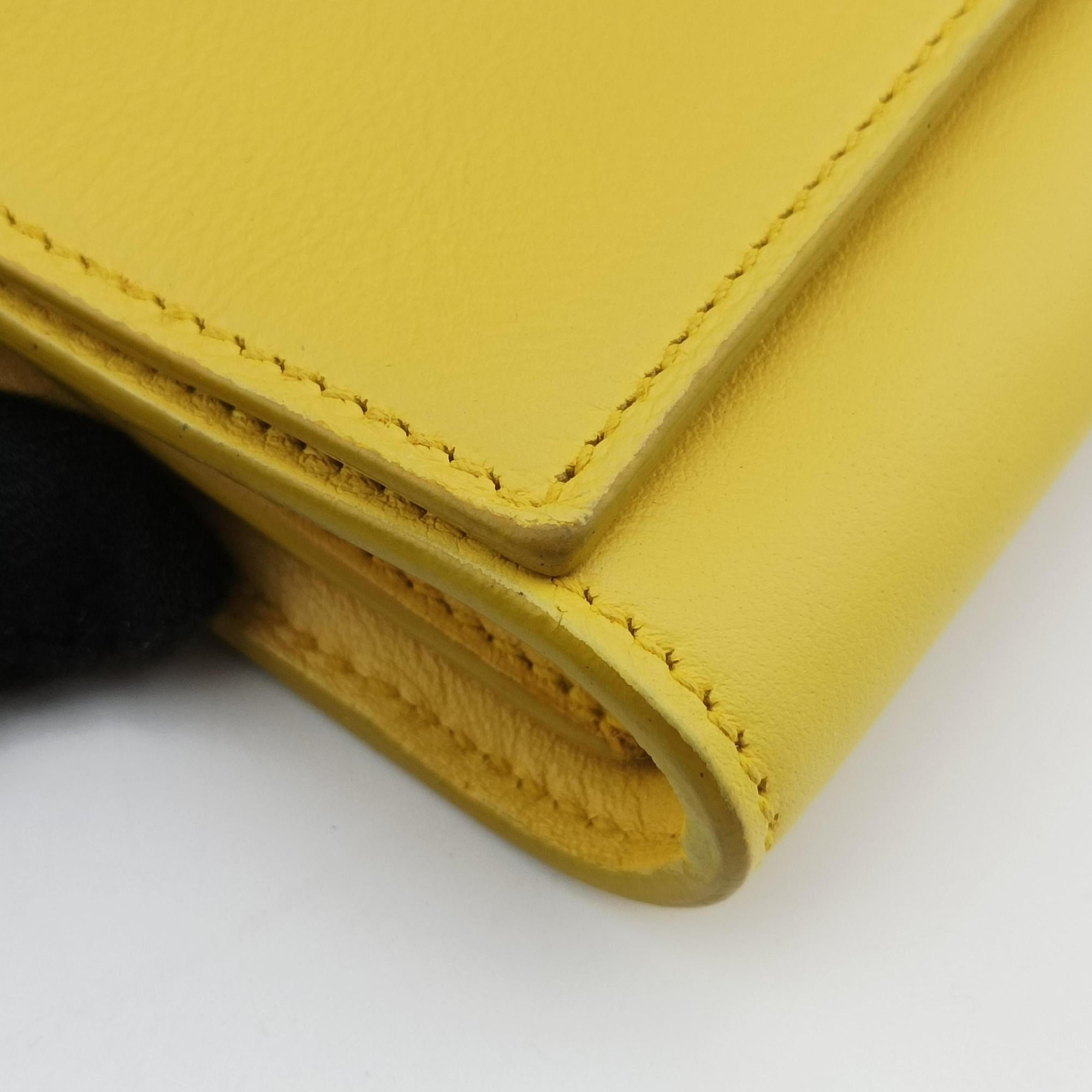 Pre-owned Yves Saint Laurent ChYc Mini Y Line Classic Cabasique WOC Yellow Leather 311215 shoulderbag | stylenewstar