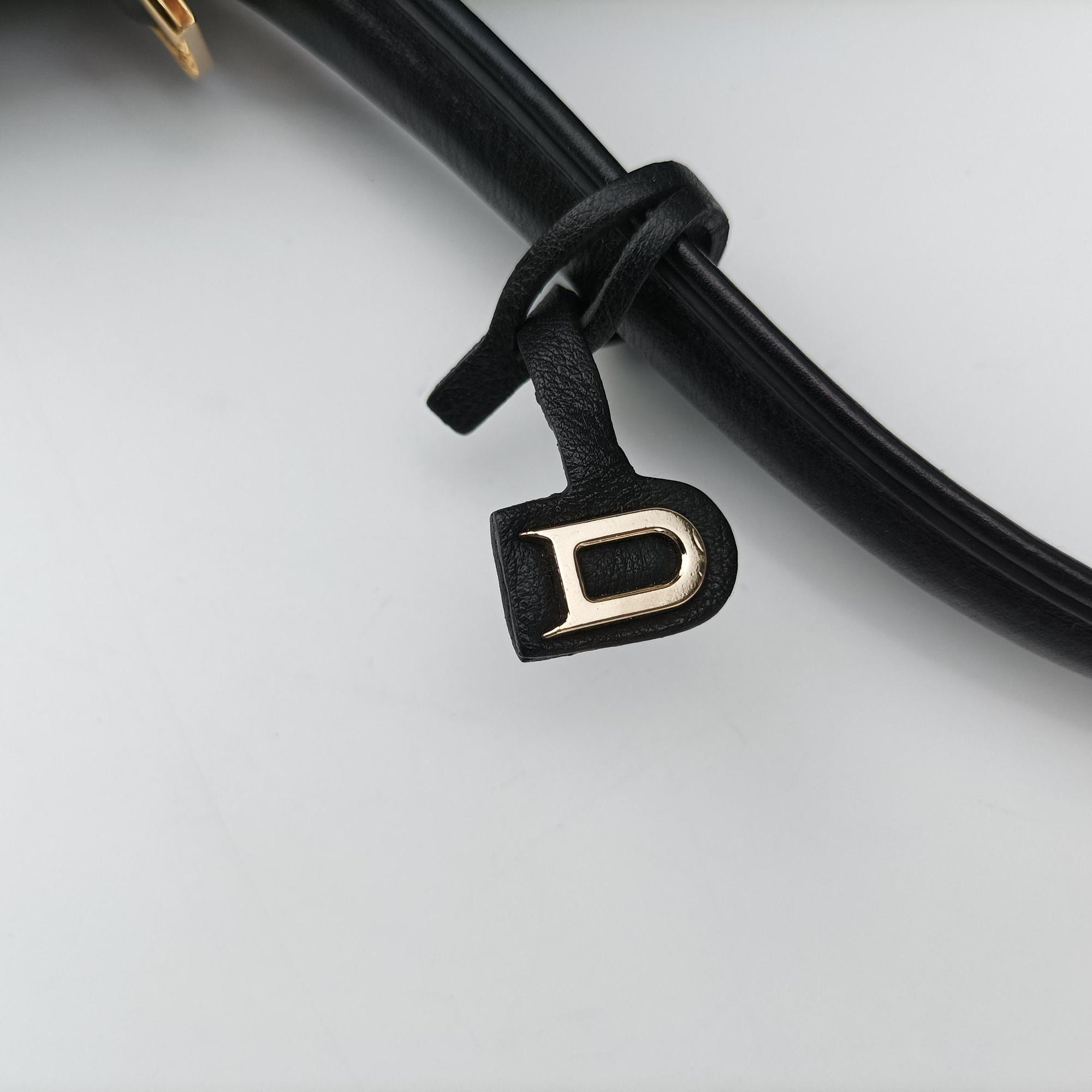 Secondhand Delvaux Tampete Black Leather  shoulderbag | stylenewstar