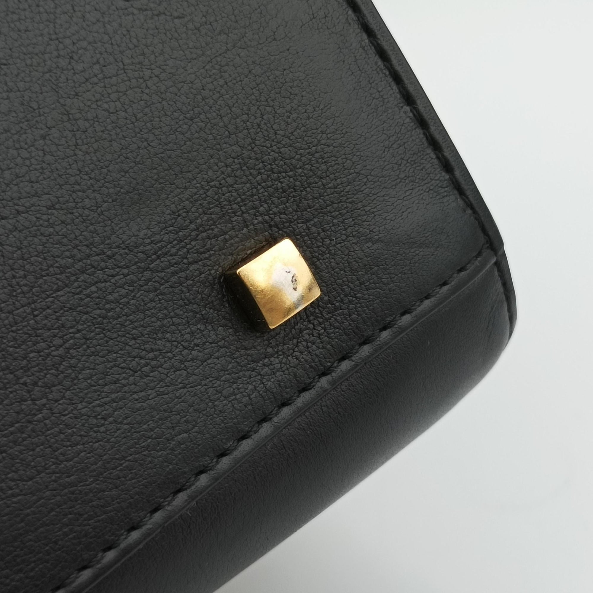 Secondhand Delvaux Tampete Black Leather  shoulderbag | stylenewstar