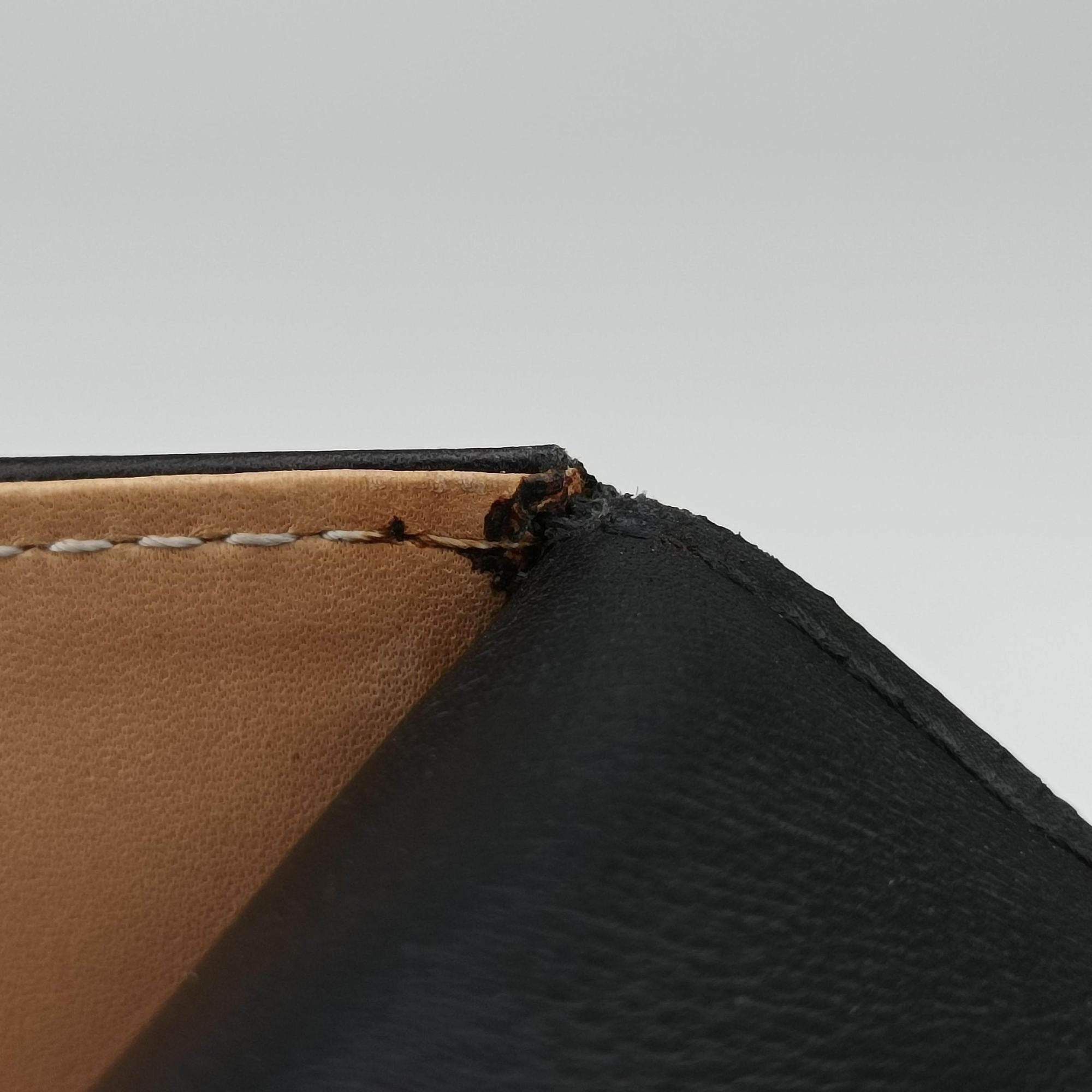 Secondhand Delvaux Tampete Black Leather  shoulderbag | stylenewstar