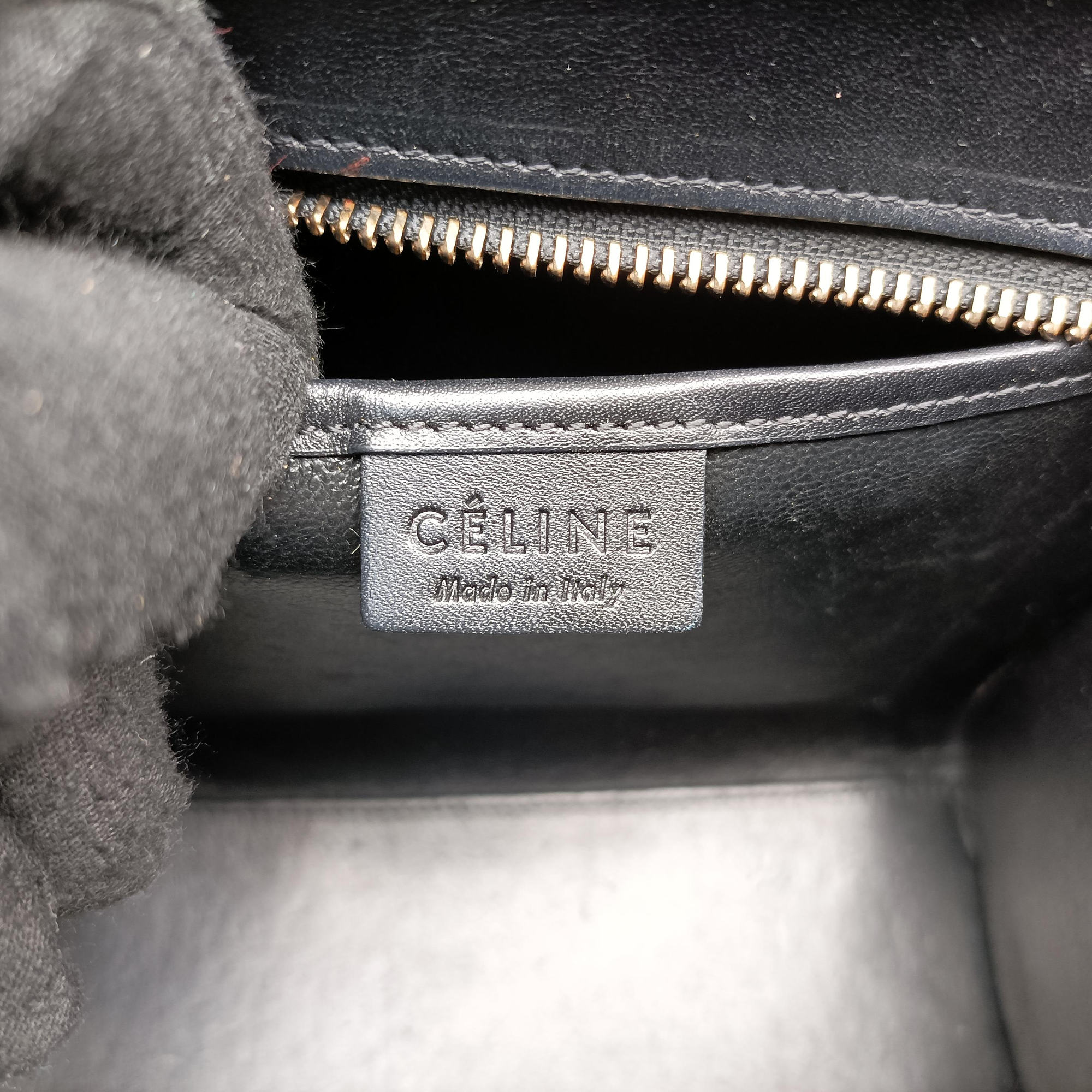Pre-owned Celine Luggage Micro shopper Beige×black×blue Leather  shoulderbag | stylenewstar