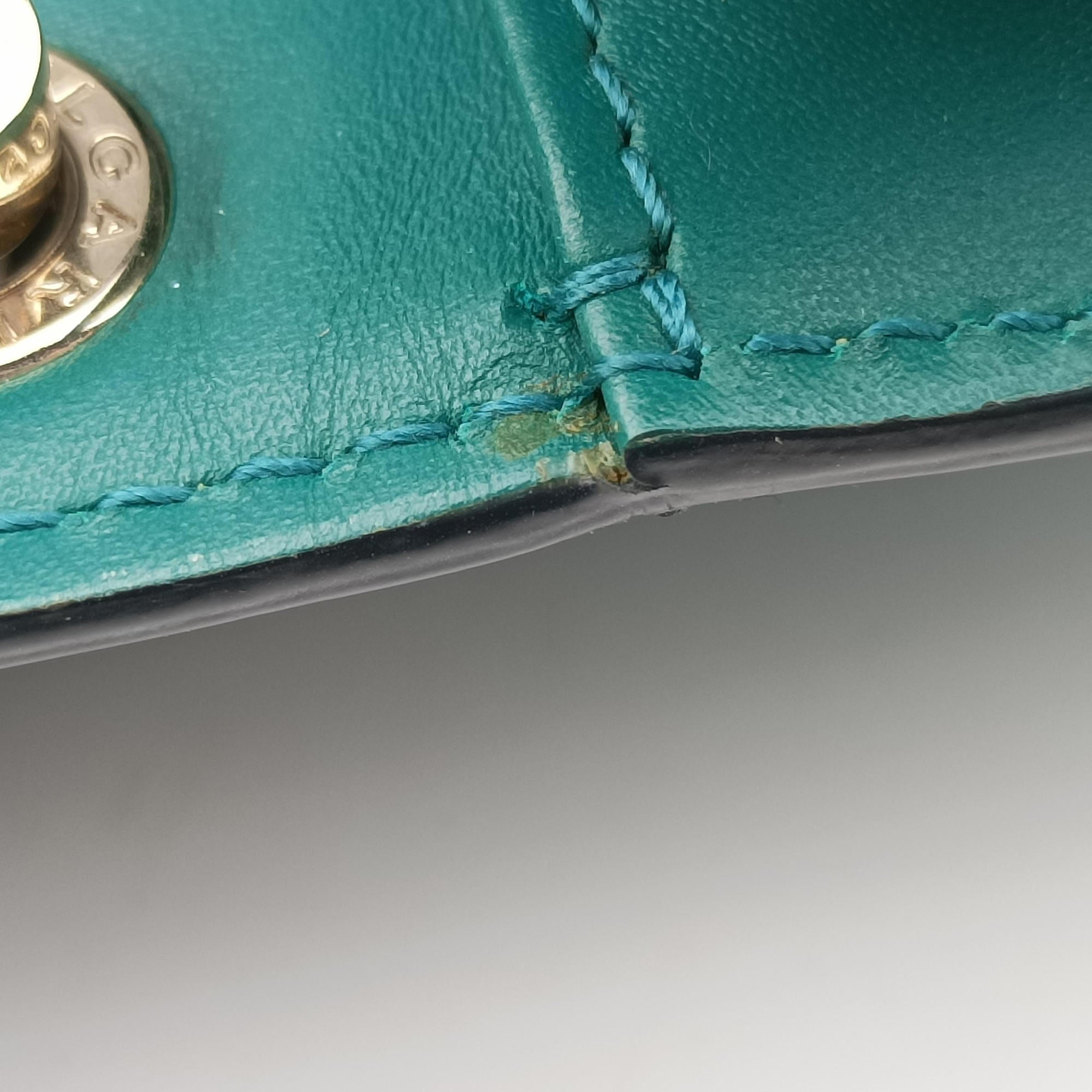 Secondhand Bvlgari SERPENTI FOREVER Green Leather  shoulderbag | stylenewstar