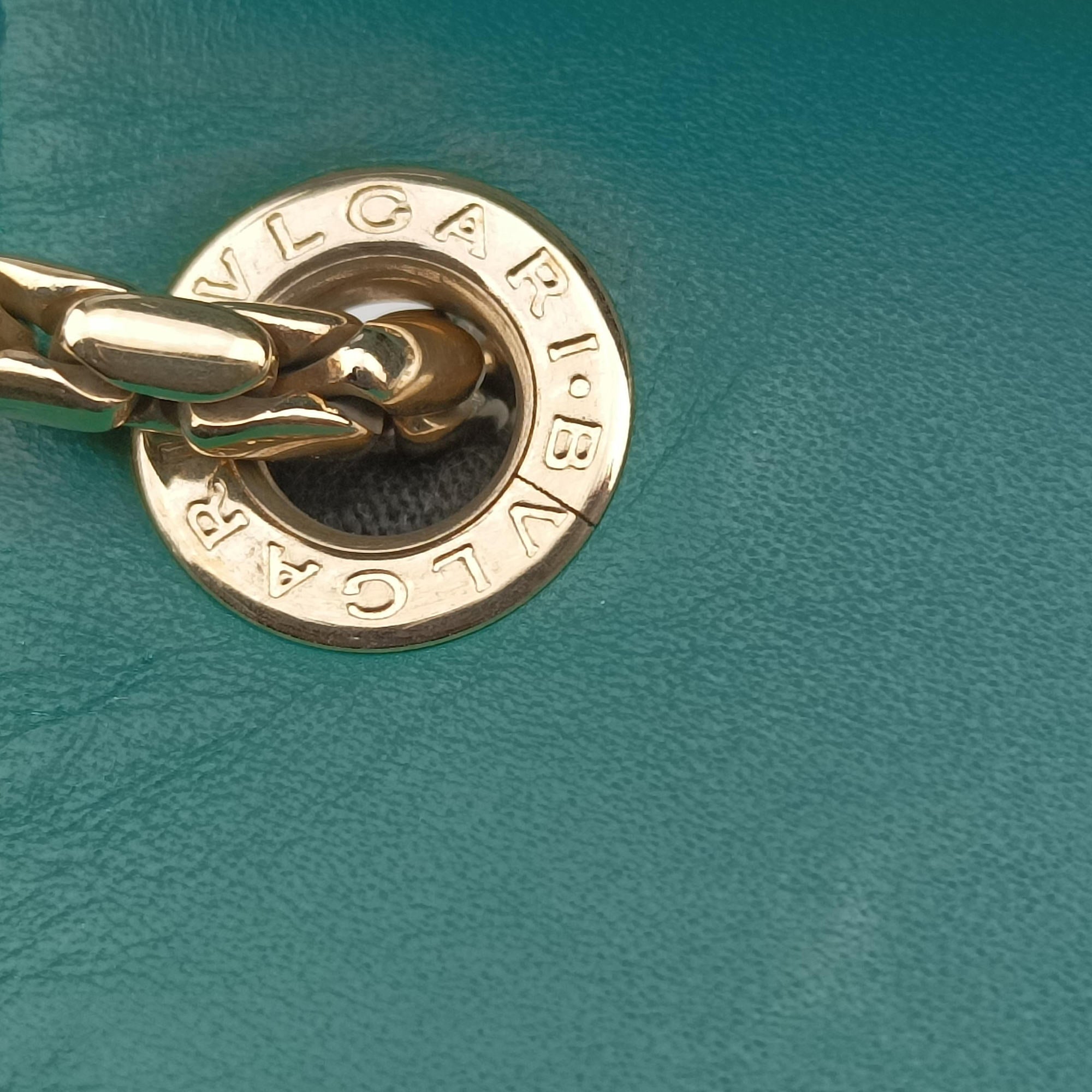 Secondhand Bvlgari SERPENTI FOREVER Green Leather  shoulderbag | stylenewstar