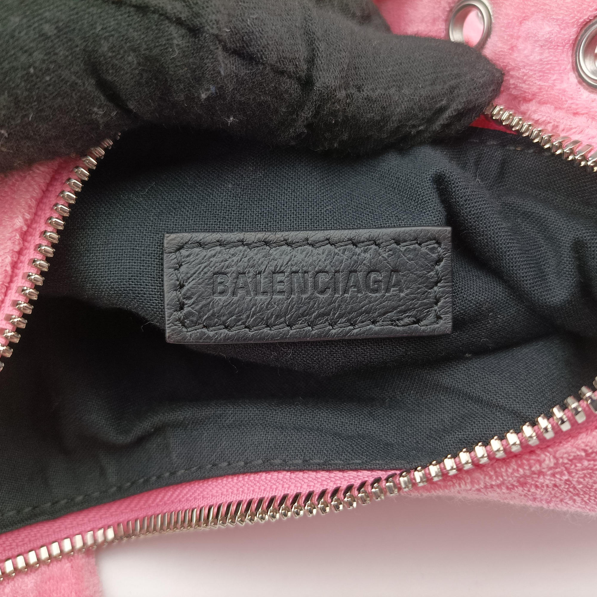 Secondhand Balenciaga Le Cagole mini Pink Pile Fabric  shoulderbag | stylenewstar