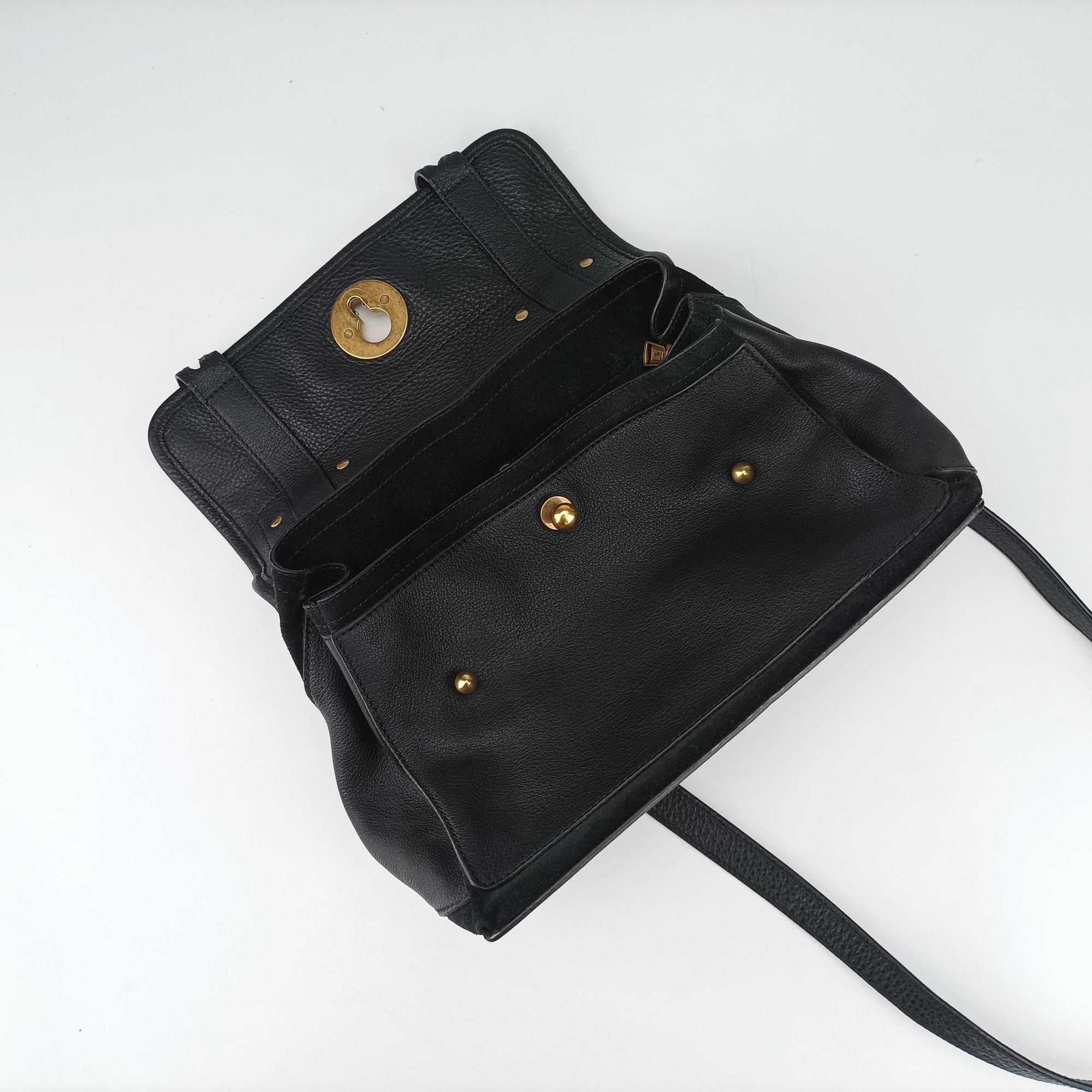 Pre-owned Yves Saint Laurent Muse to White x Dark Brown x Black Pony hair x Leather 283761 shoulderbag | stylenewstar