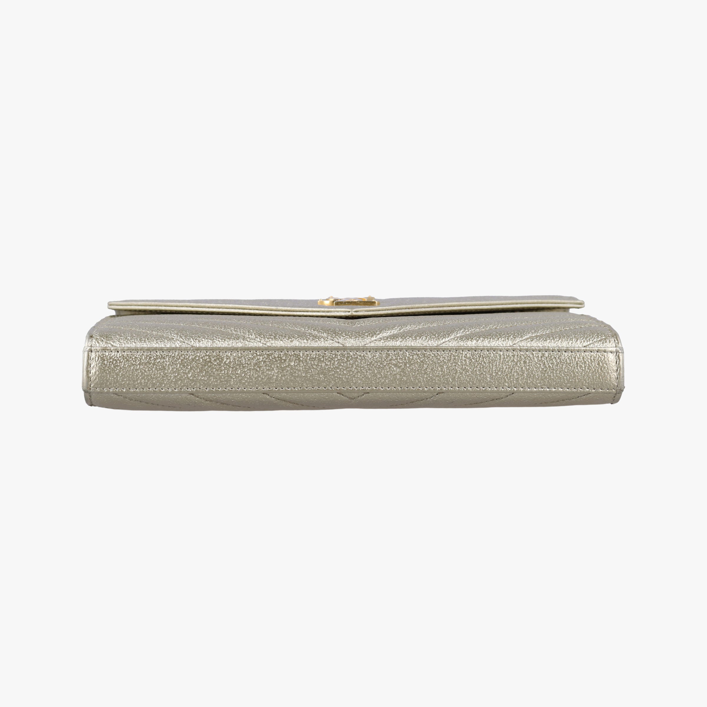 Pre-owned Yves Saint Laurent Cassandra Envelope Golden leather 377828 shoulderbag | stylenewstar