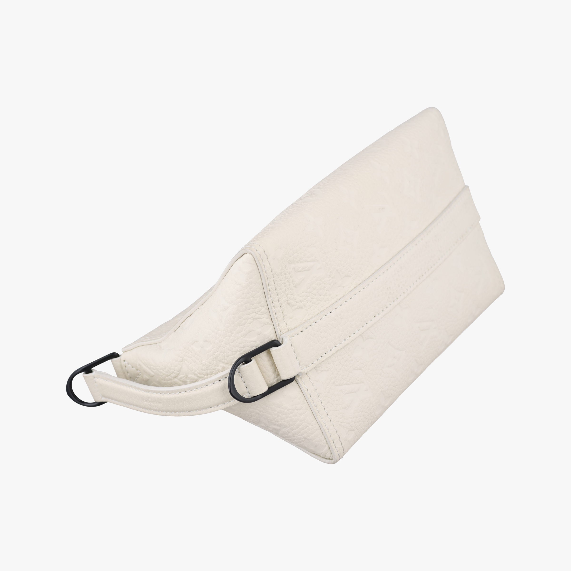 Pre-owned Louis Vuitton Triangle Messenger white Taurillon leather M55927 shoulderbag | stylenewstar