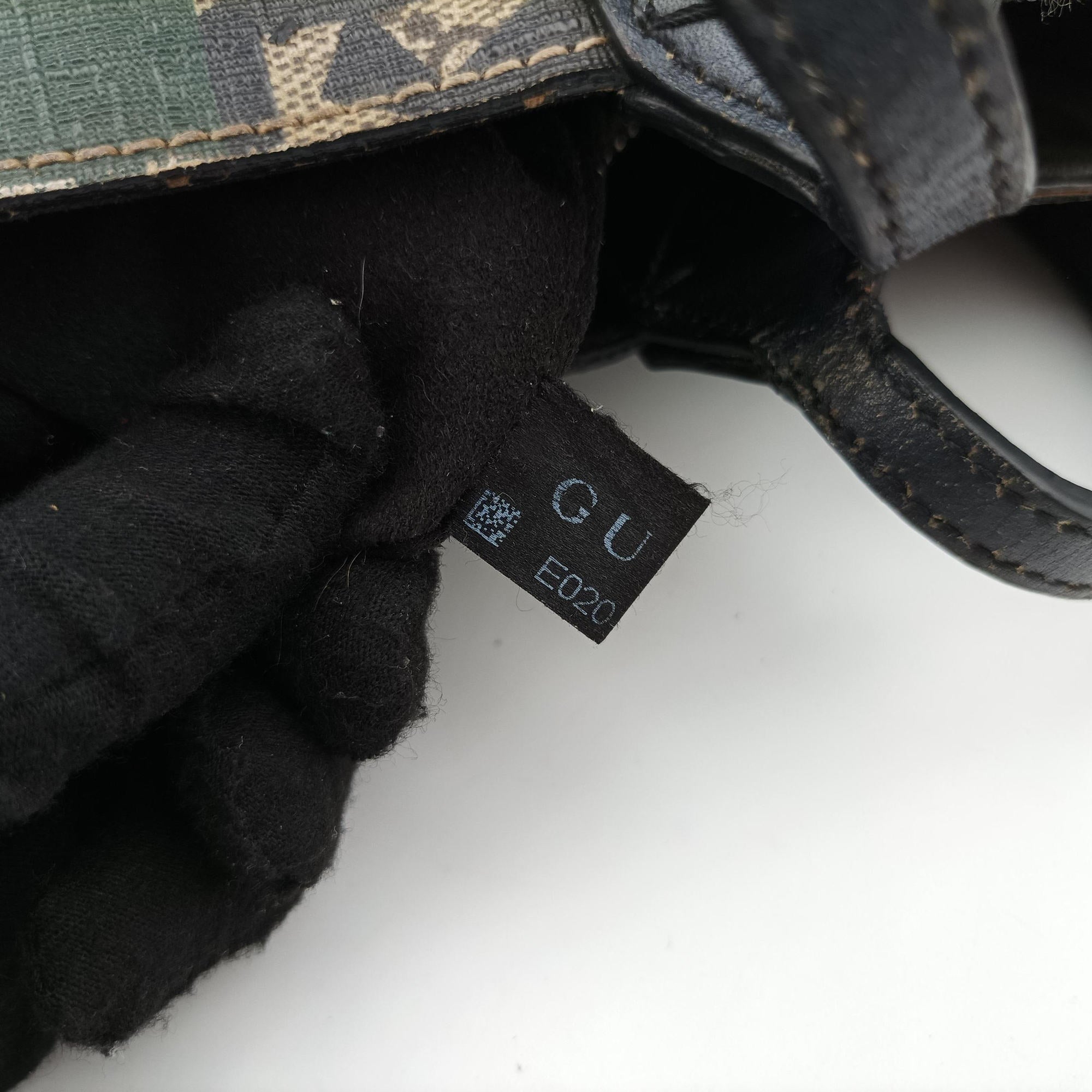 Secondhand Gucci GG Caleido bee Web Multicolour PVC coated canvas 429003 shoulderbag | stylenewstar
