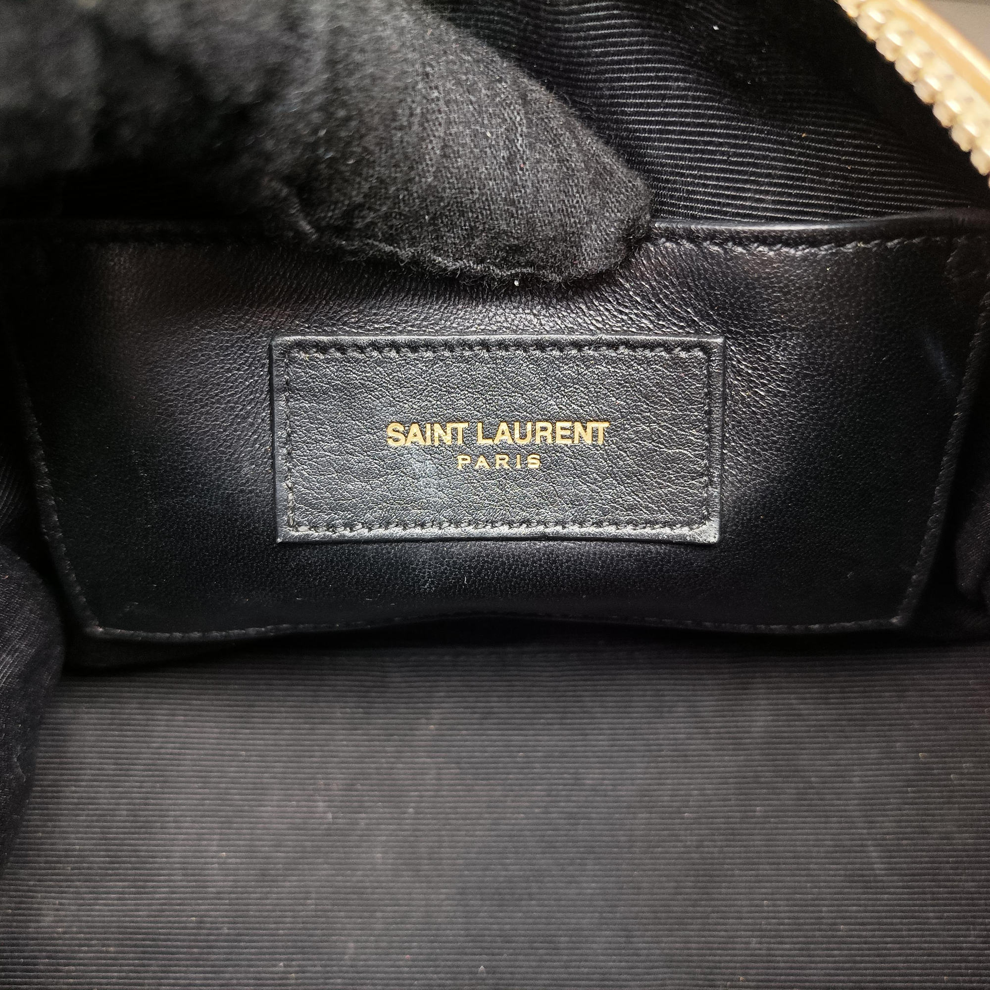 Pre-owned Yves Saint Laurent CLASSIC BABY DUFFLE Golden Leather 340238 shoulderbag | stylenewstar