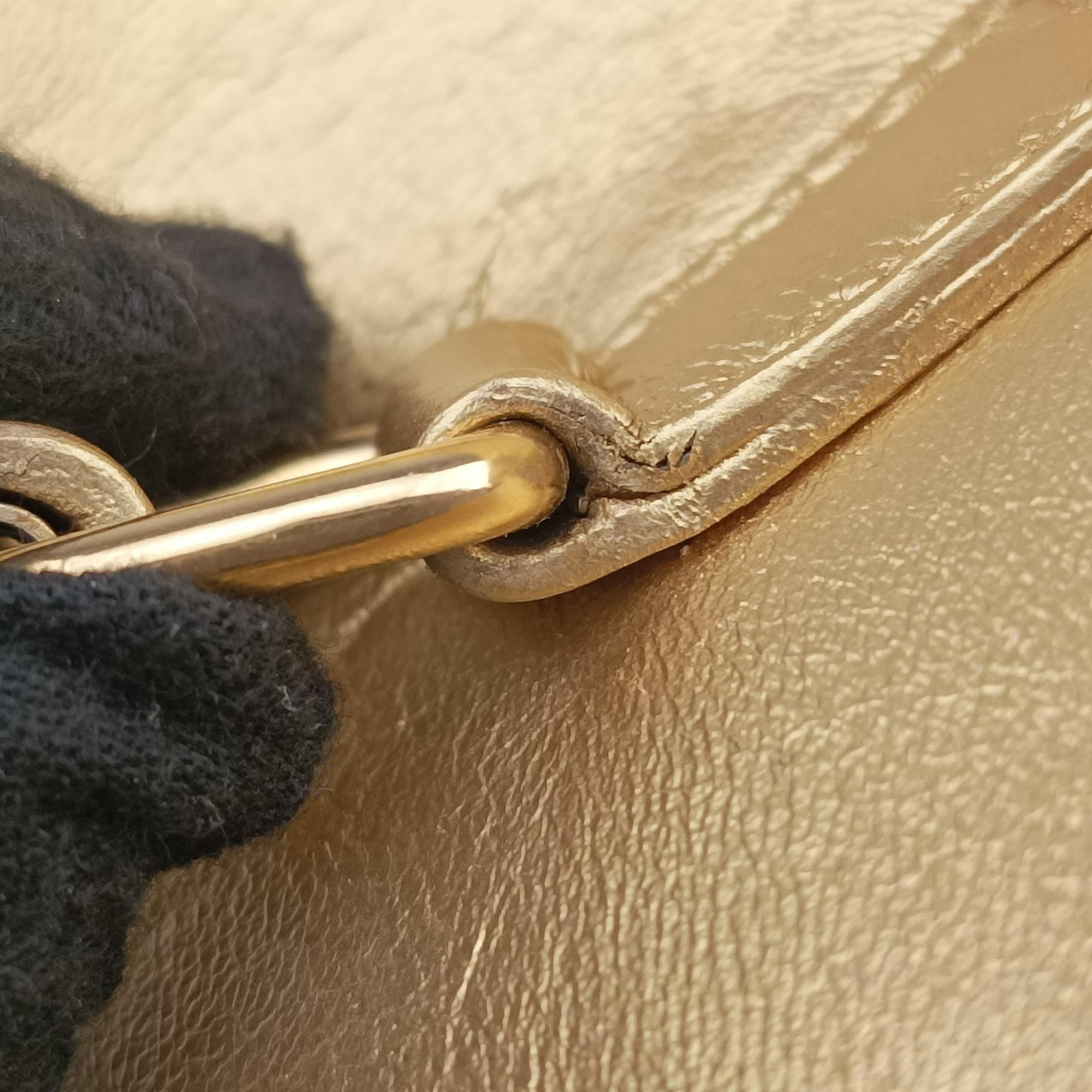 Pre-owned Yves Saint Laurent CLASSIC BABY DUFFLE Golden Leather 340238 shoulderbag | stylenewstar