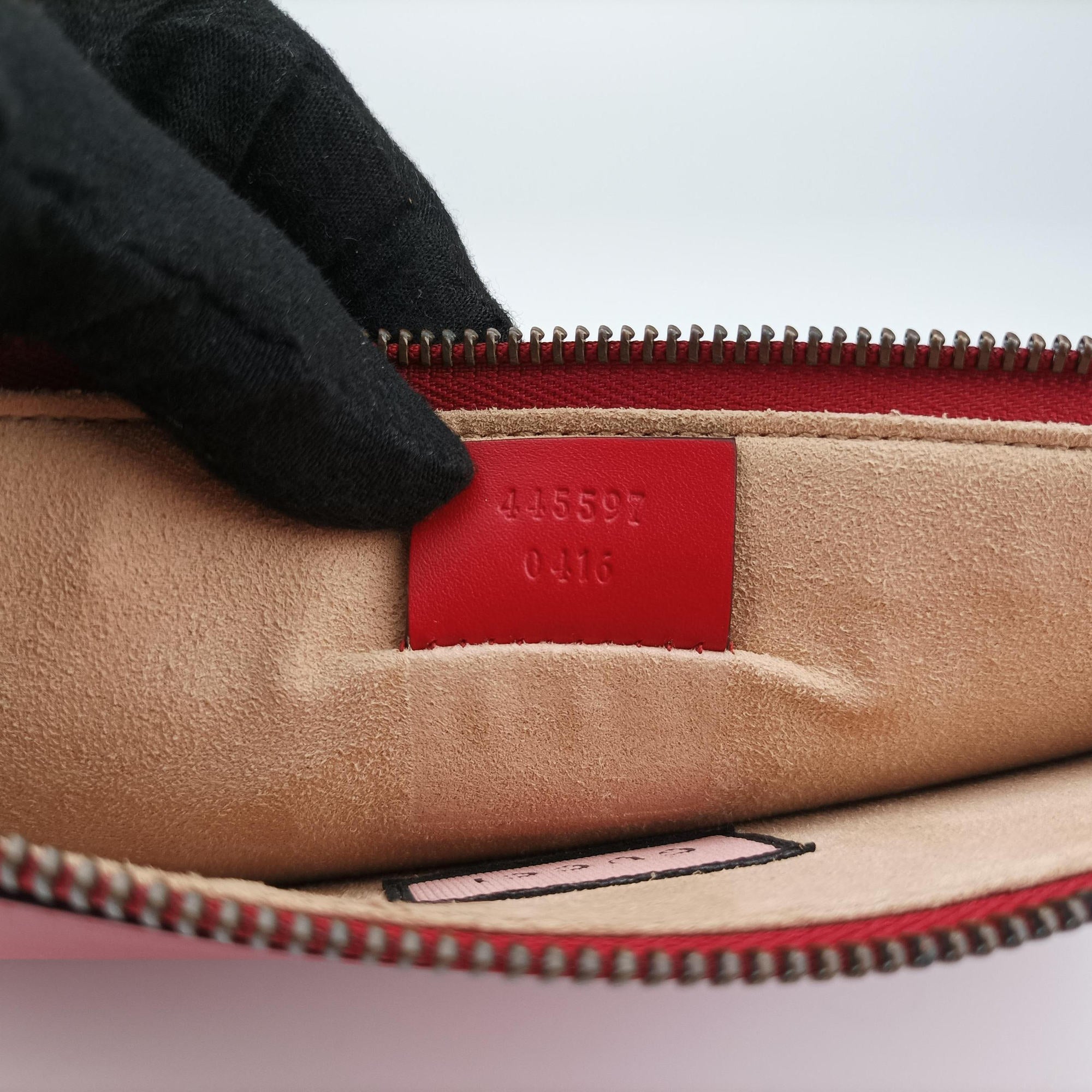 Pre-owned Gucci Ghost Red Leather 445597 clutchbag | stylenewstar