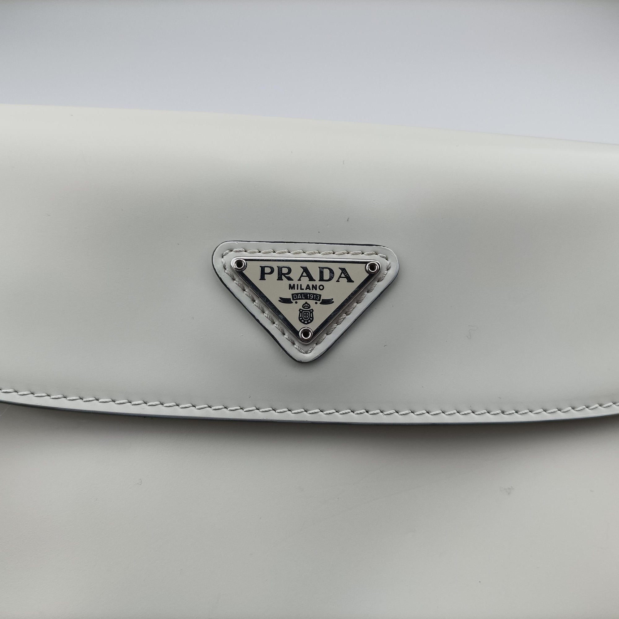 Pre-owned Prada Cleo Flap White Leather  shoulderbag | stylenewstar