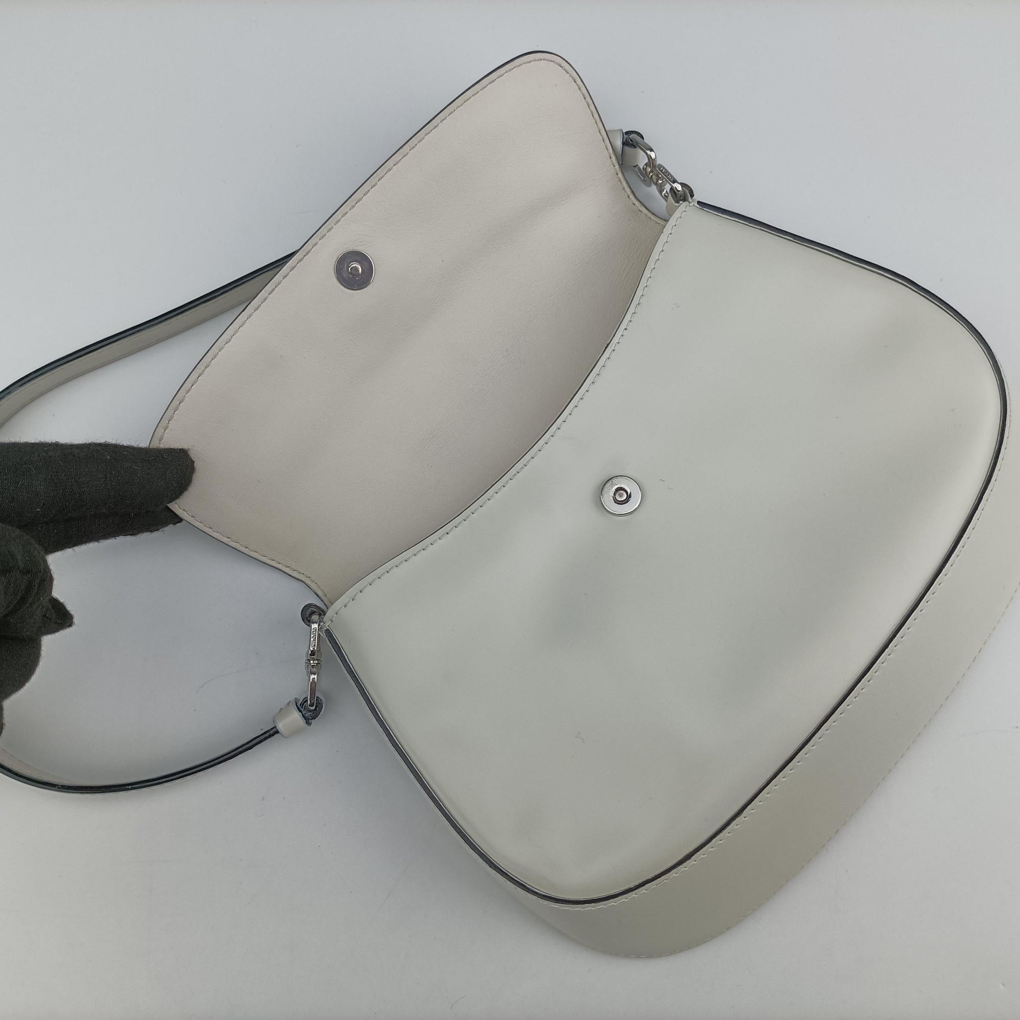 Pre-owned Prada Cleo Flap White Leather  shoulderbag | stylenewstar