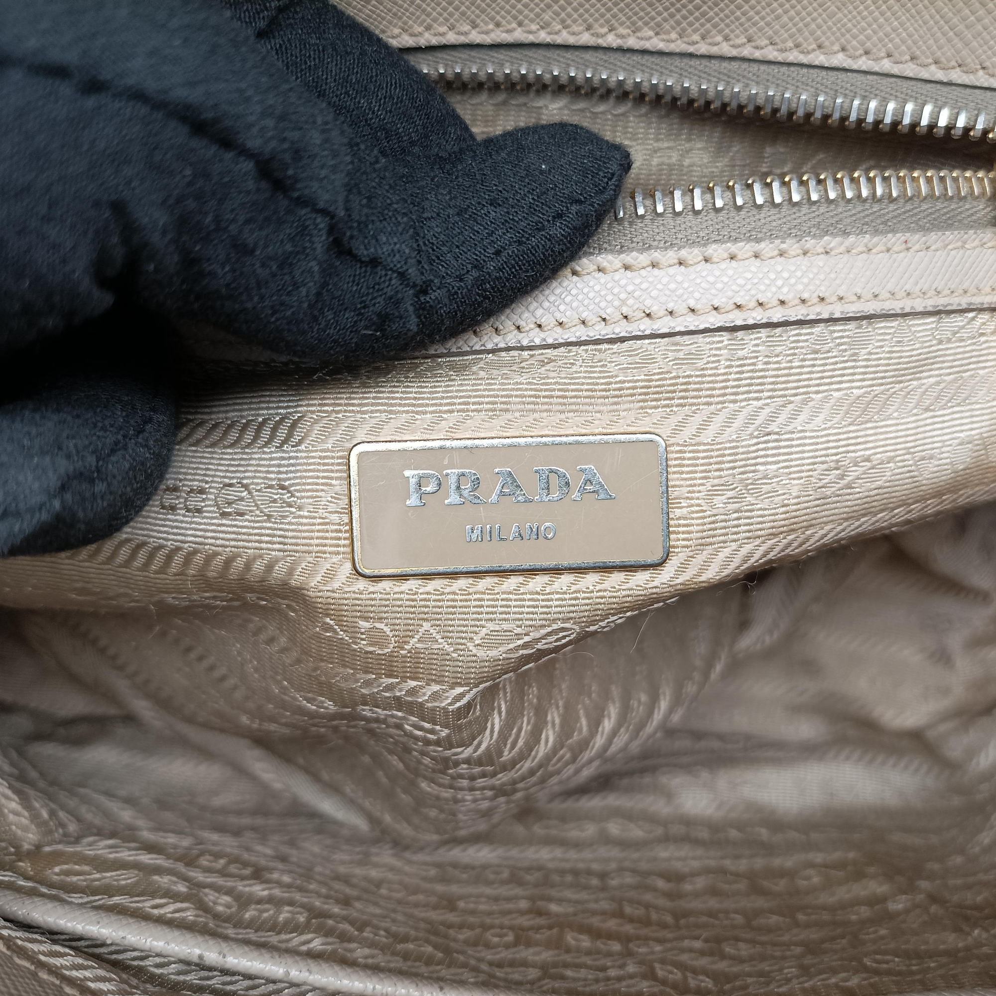 Pre-owned Prada Galleria Beige SAFFIANO Leather BN2274 shoulderbag | stylenewstar