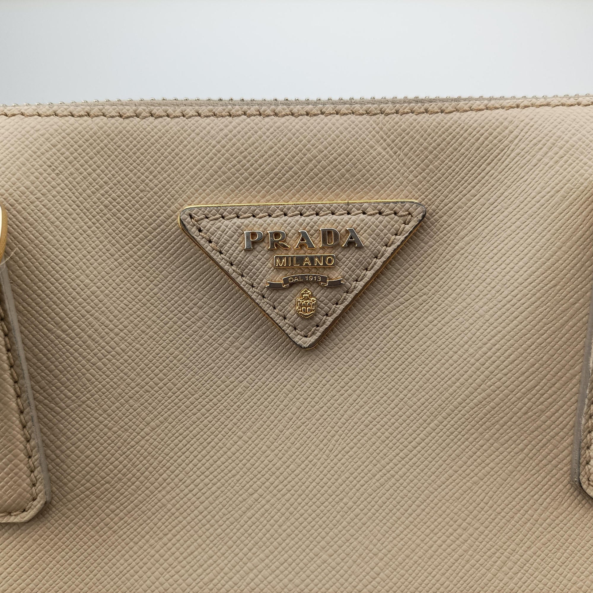 Pre-owned Prada Galleria Beige SAFFIANO Leather BN2274 shoulderbag | stylenewstar