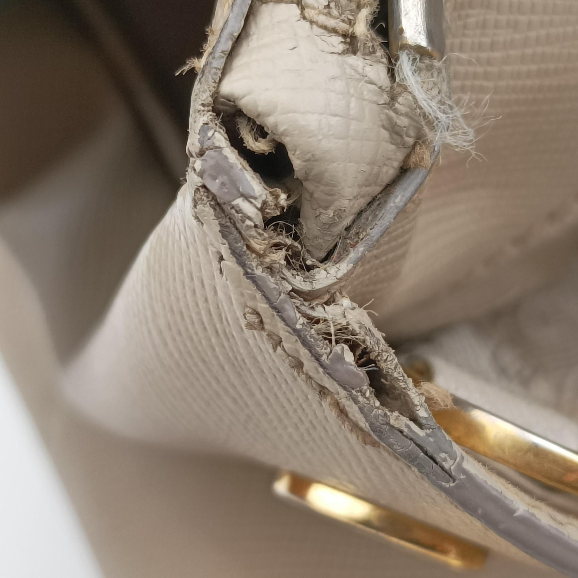 Pre-owned Prada Galleria Beige SAFFIANO Leather BN2274 shoulderbag | stylenewstar