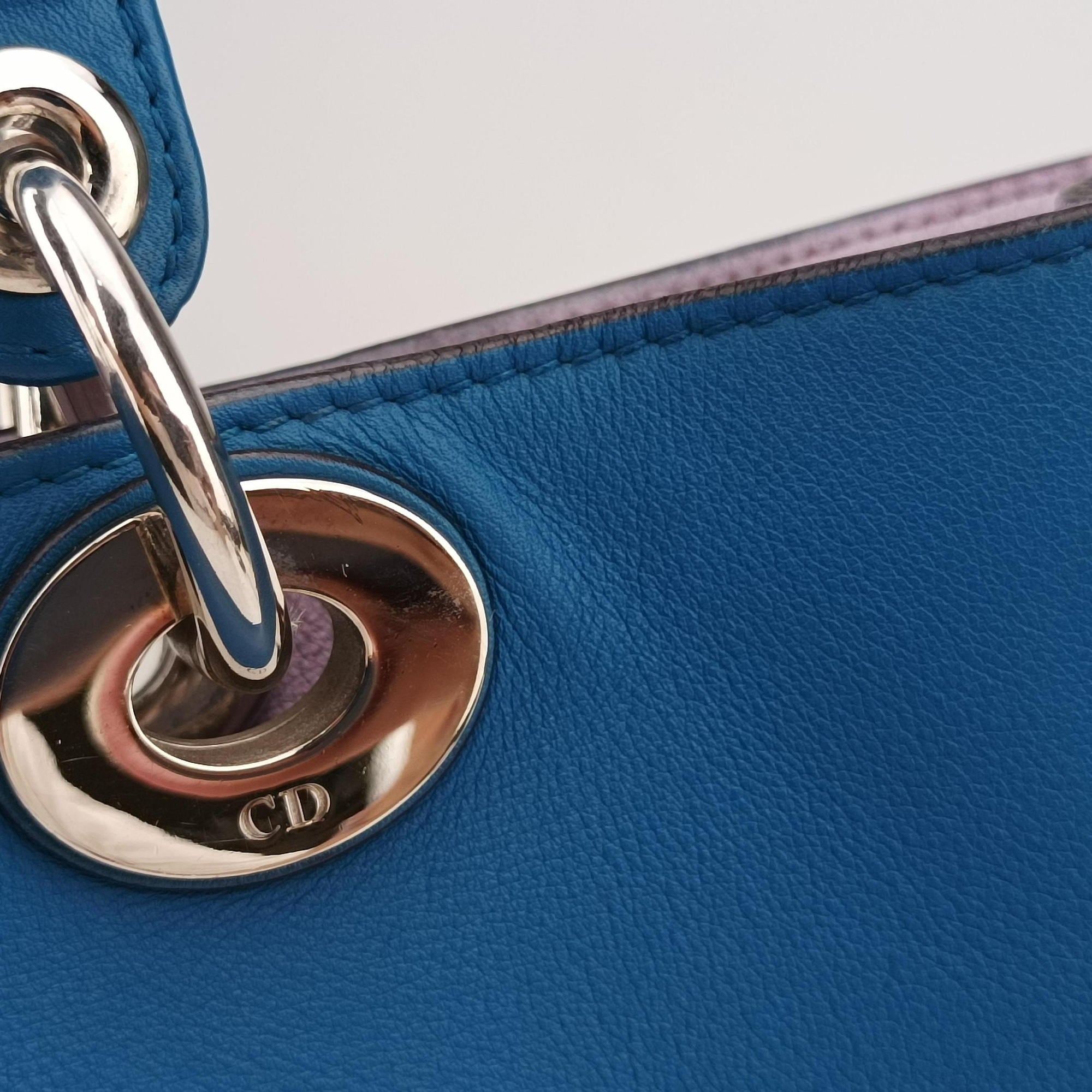 Pre-owned Christian Dior Diorissimo Blue Leather  shoulderbag | stylenewstar