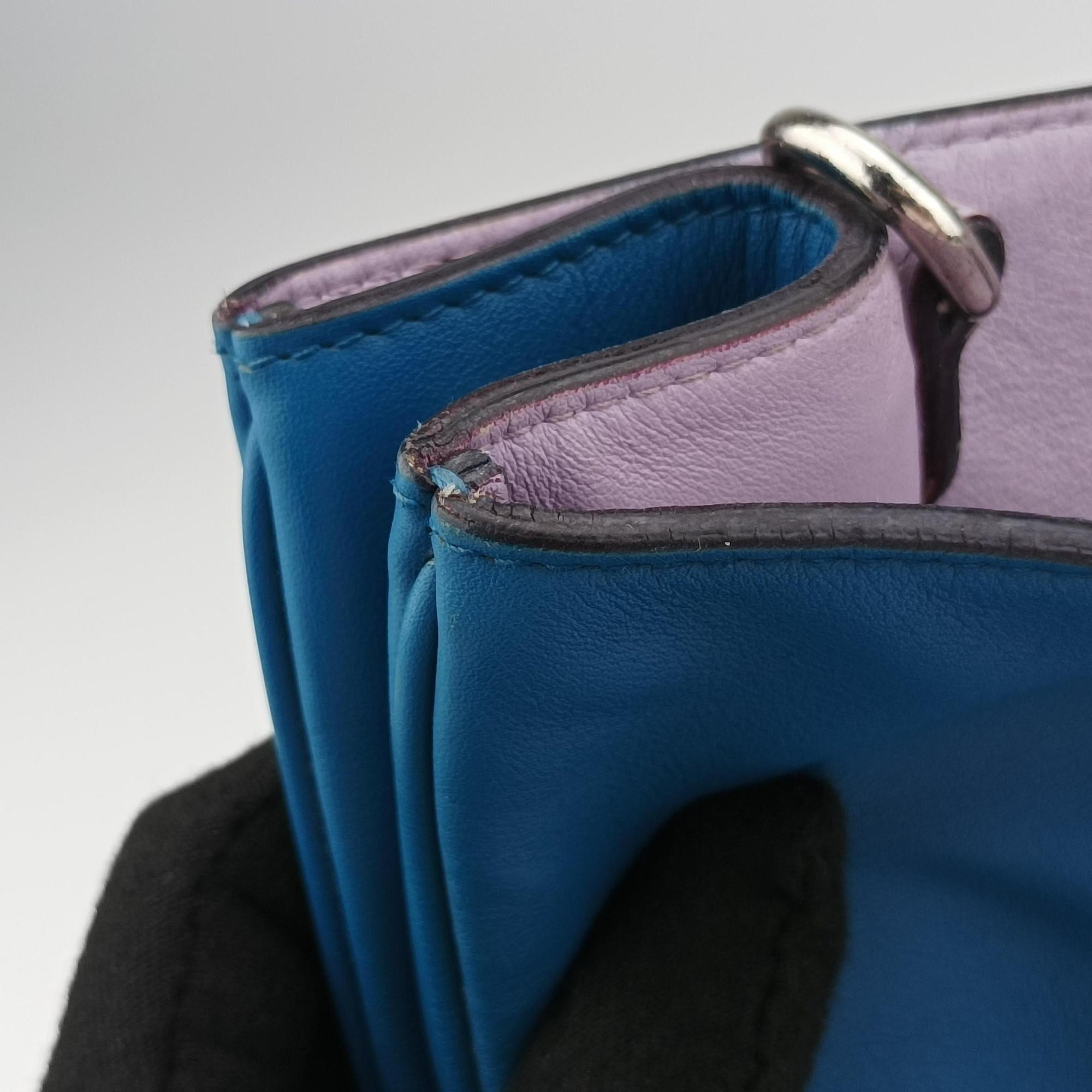 Pre-owned Christian Dior Diorissimo Blue Leather  shoulderbag | stylenewstar