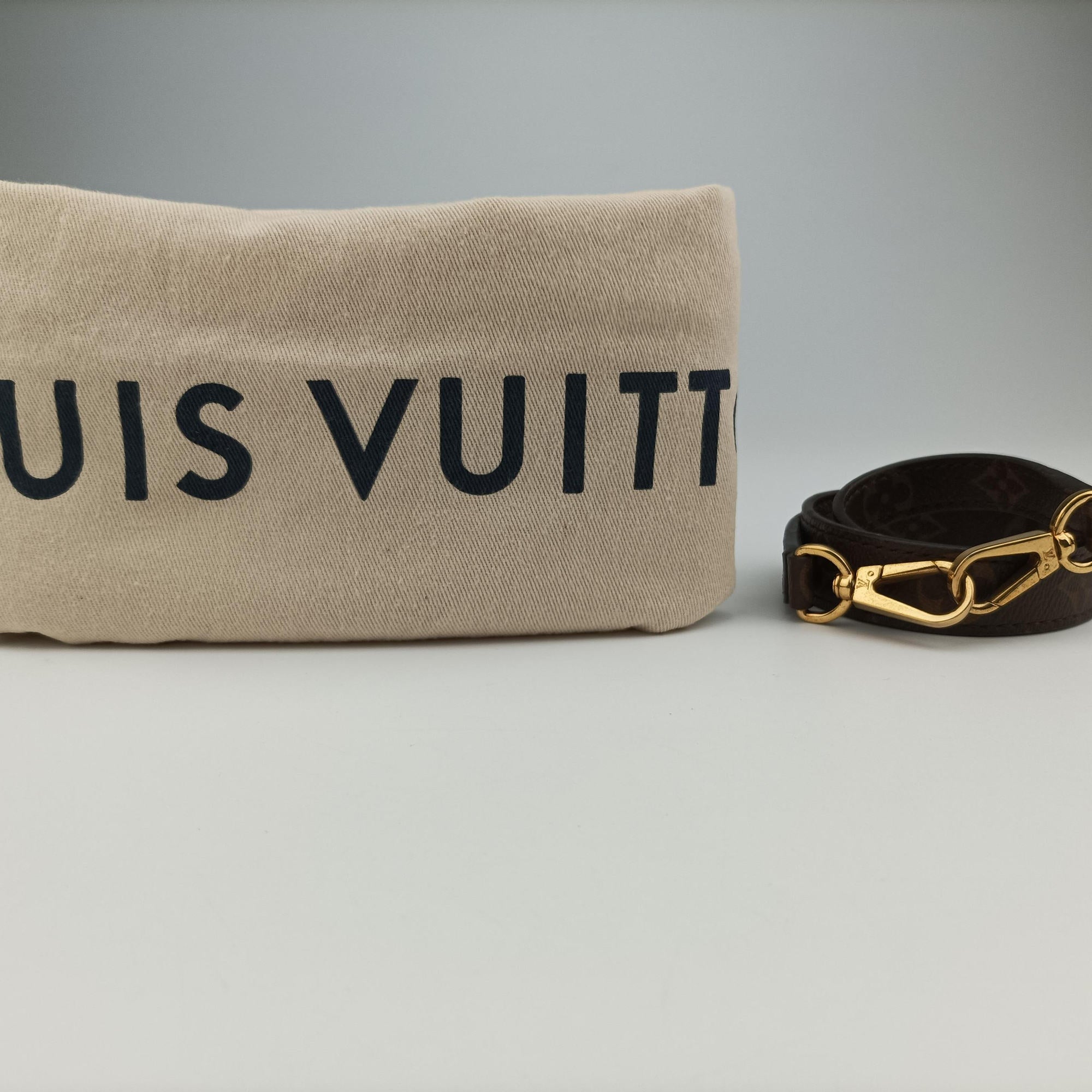 Pre-owned Louis Vuitton MONTAIGNE MM BROWN Monogram Canvas M41056 shoulderbag | stylenewstar