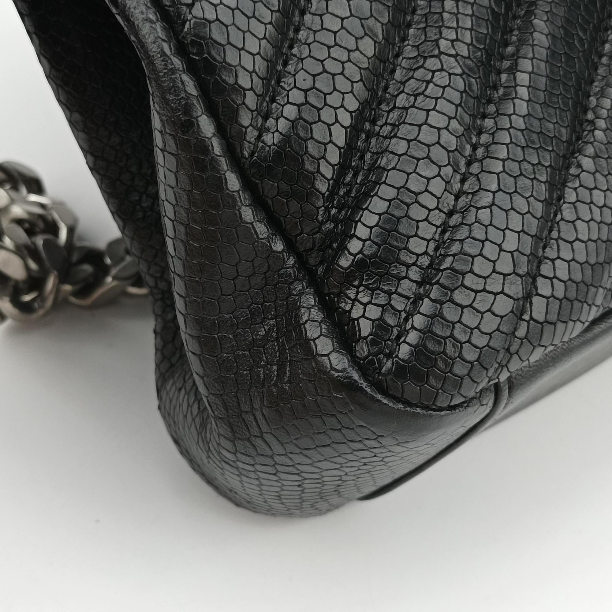 Secondhand Yves Saint Laurent COLLEGE Medium Black Chevron-quilted leather 600279 shoulderbag | stylenewstar