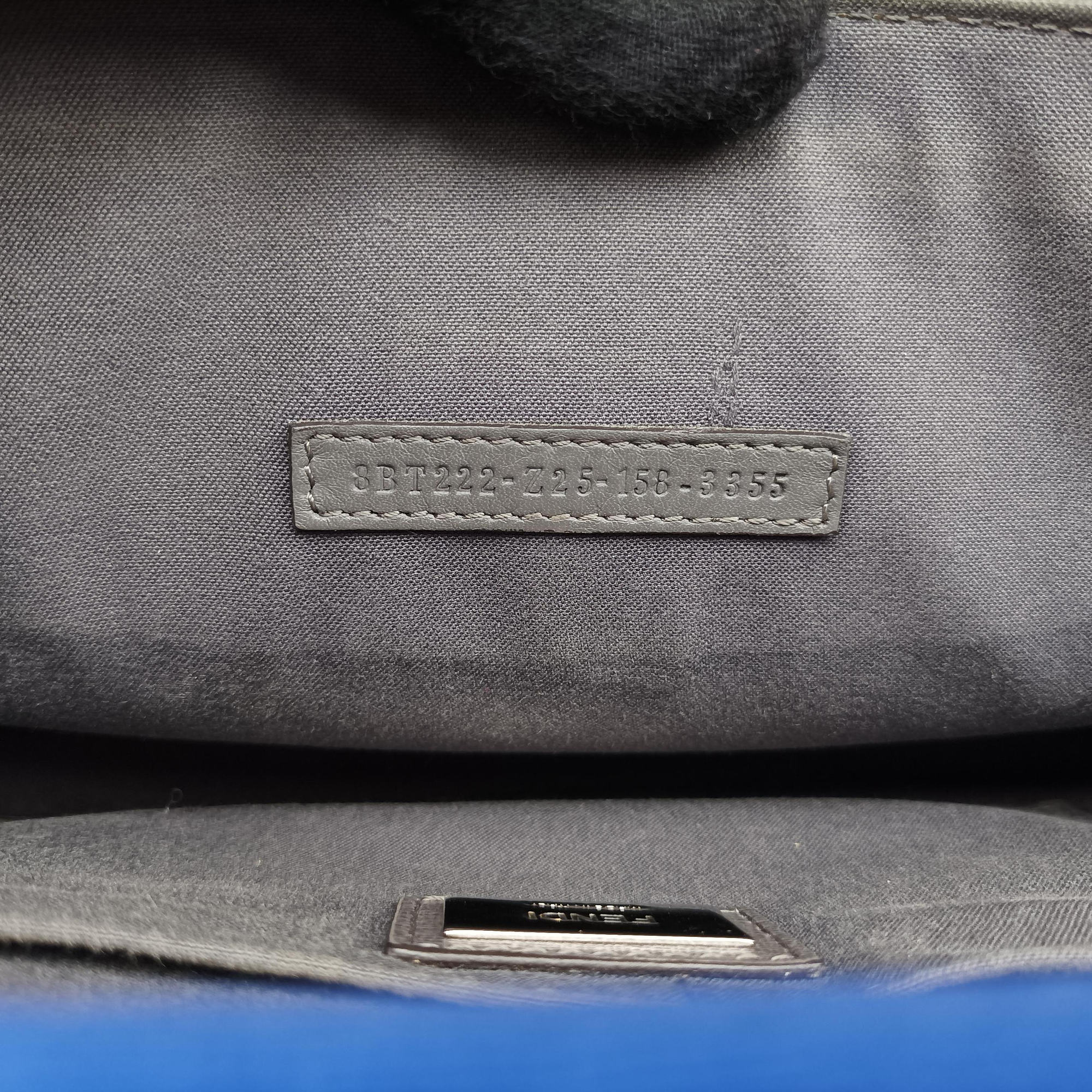 Vintage Fendi Demi Jour Blue × Beige Leather 8BT222 shoulderbag | stylenewstar