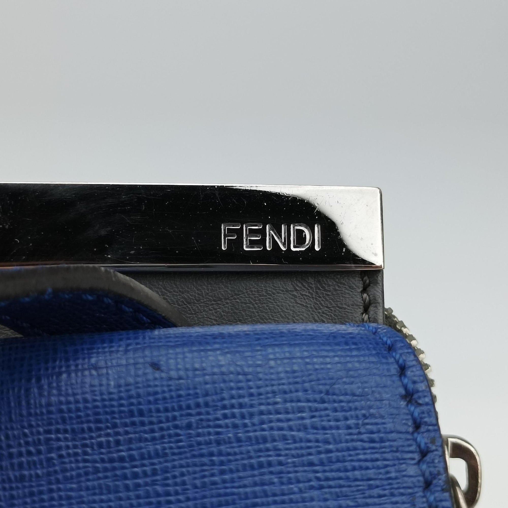 Vintage Fendi Demi Jour Blue × Beige Leather 8BT222 shoulderbag | stylenewstar