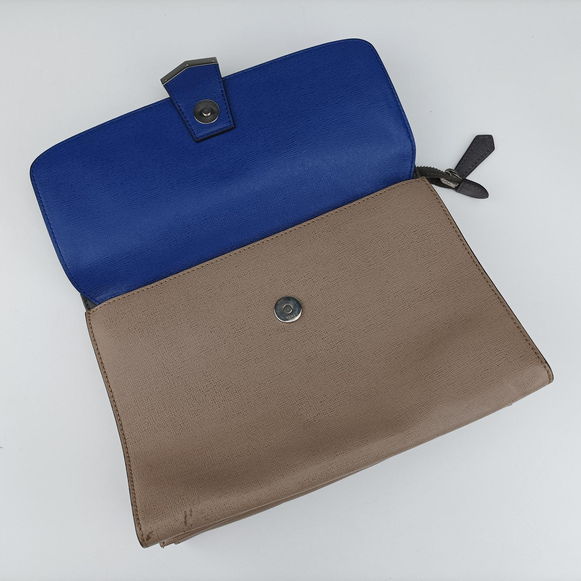 Vintage Fendi Demi Jour Blue × Beige Leather 8BT222 shoulderbag | stylenewstar