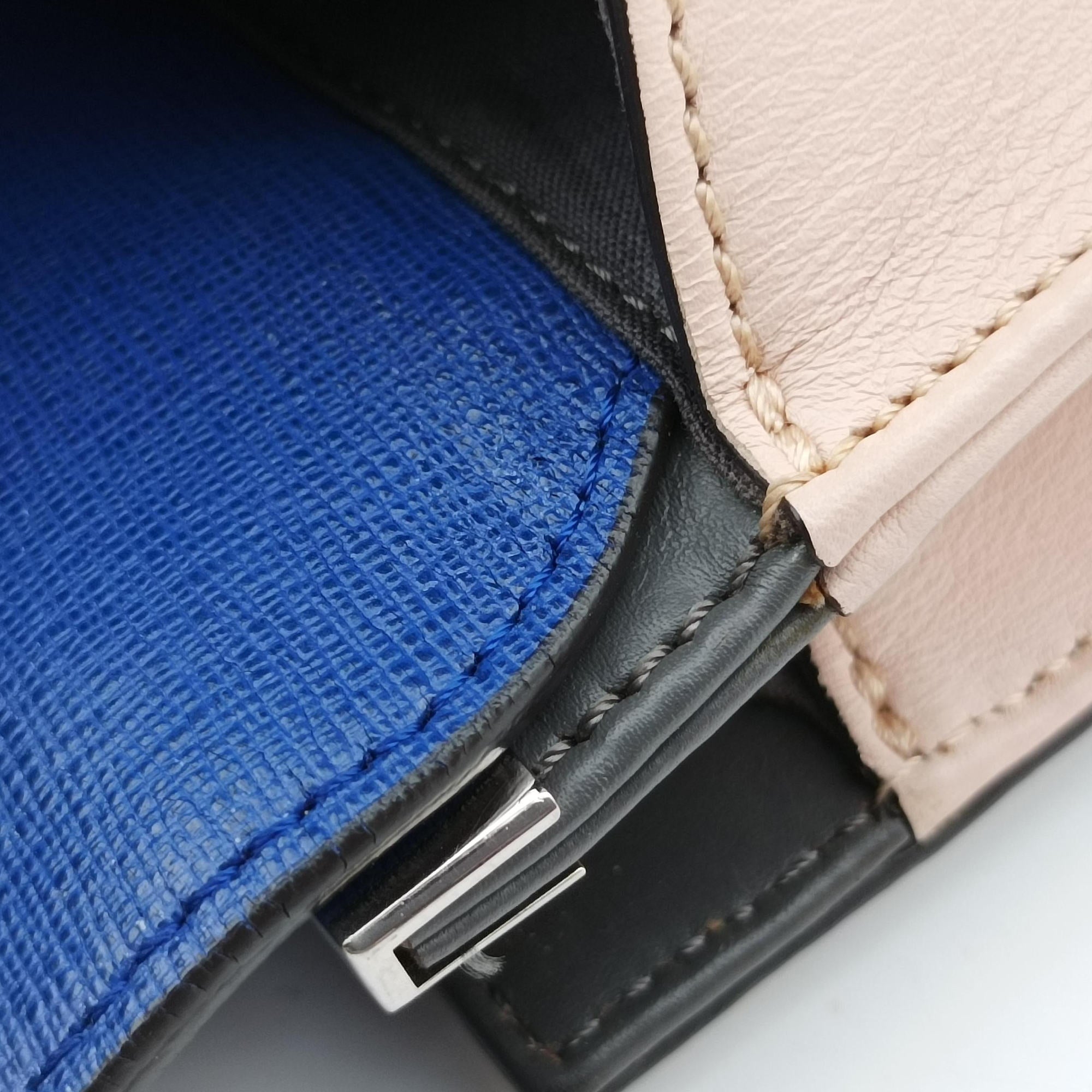 Vintage Fendi Demi Jour Blue × Beige Leather 8BT222 shoulderbag | stylenewstar