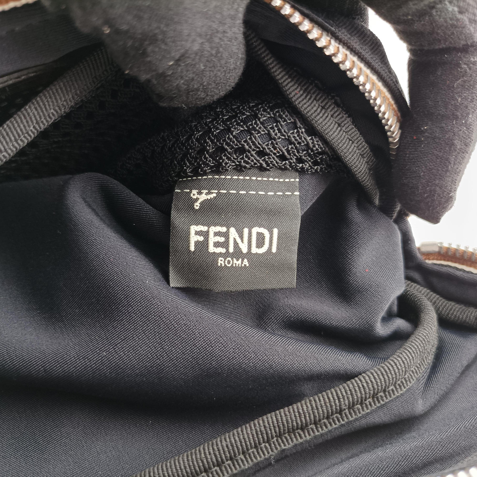 Pre-owned Fendi Pecan AMOR Logo Black canvas 7VA446 bum bag/waist bag | stylenewstar