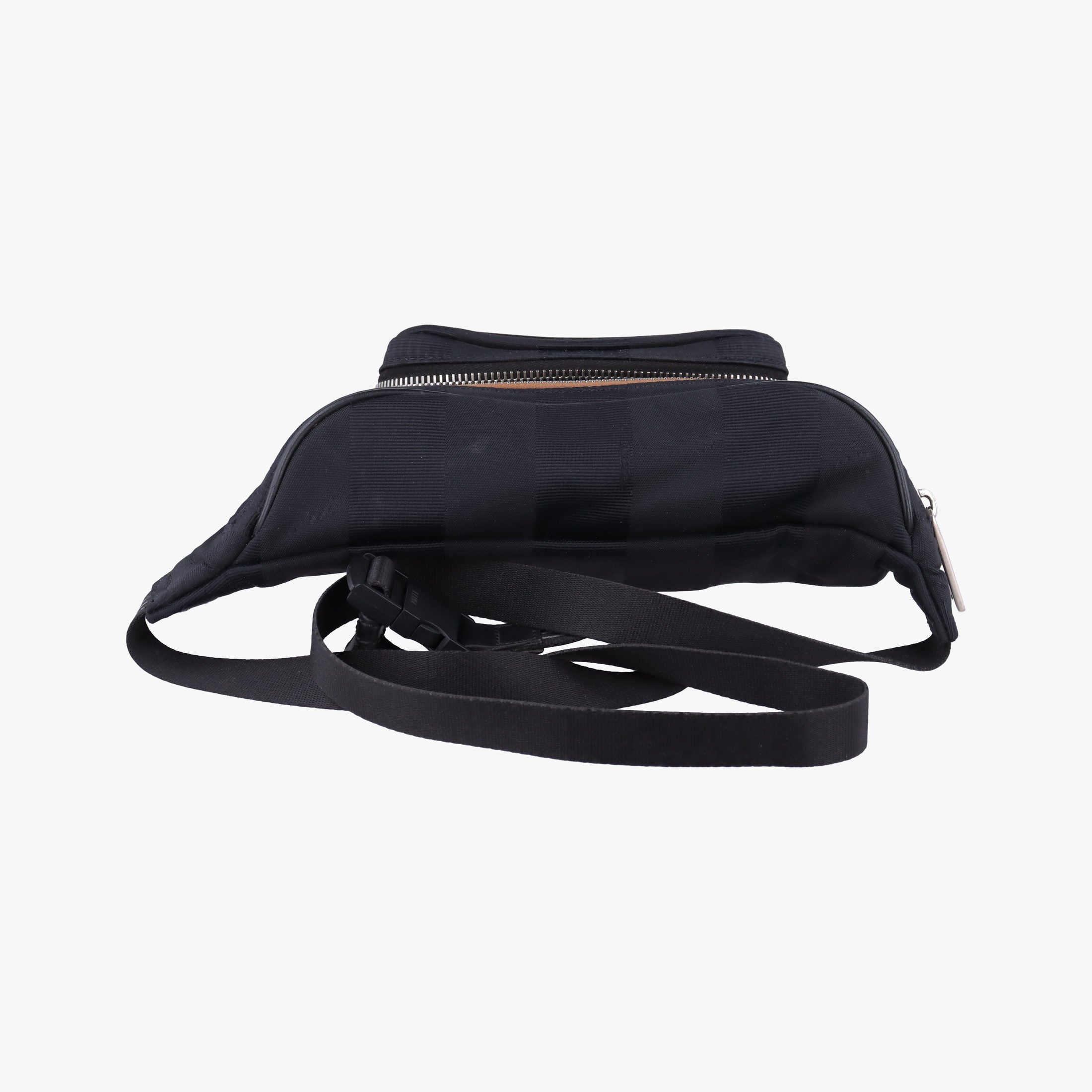 Pre-owned Fendi Pecan AMOR Logo Black canvas 7VA446 bum bag/waist bag | stylenewstar