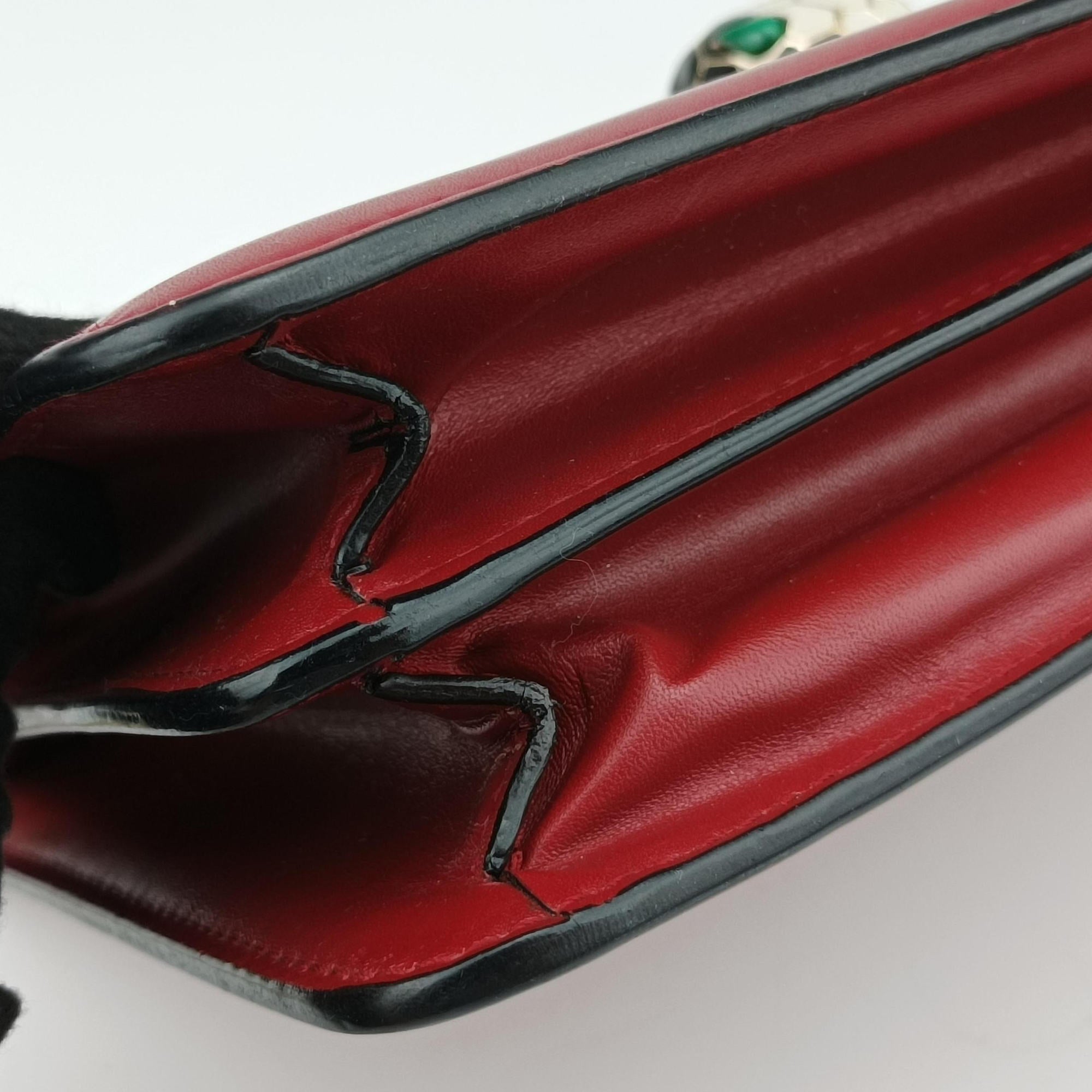Pre-owned Bvlgari Serpenti Forever Red leather  shoulderbag | stylenewstar
