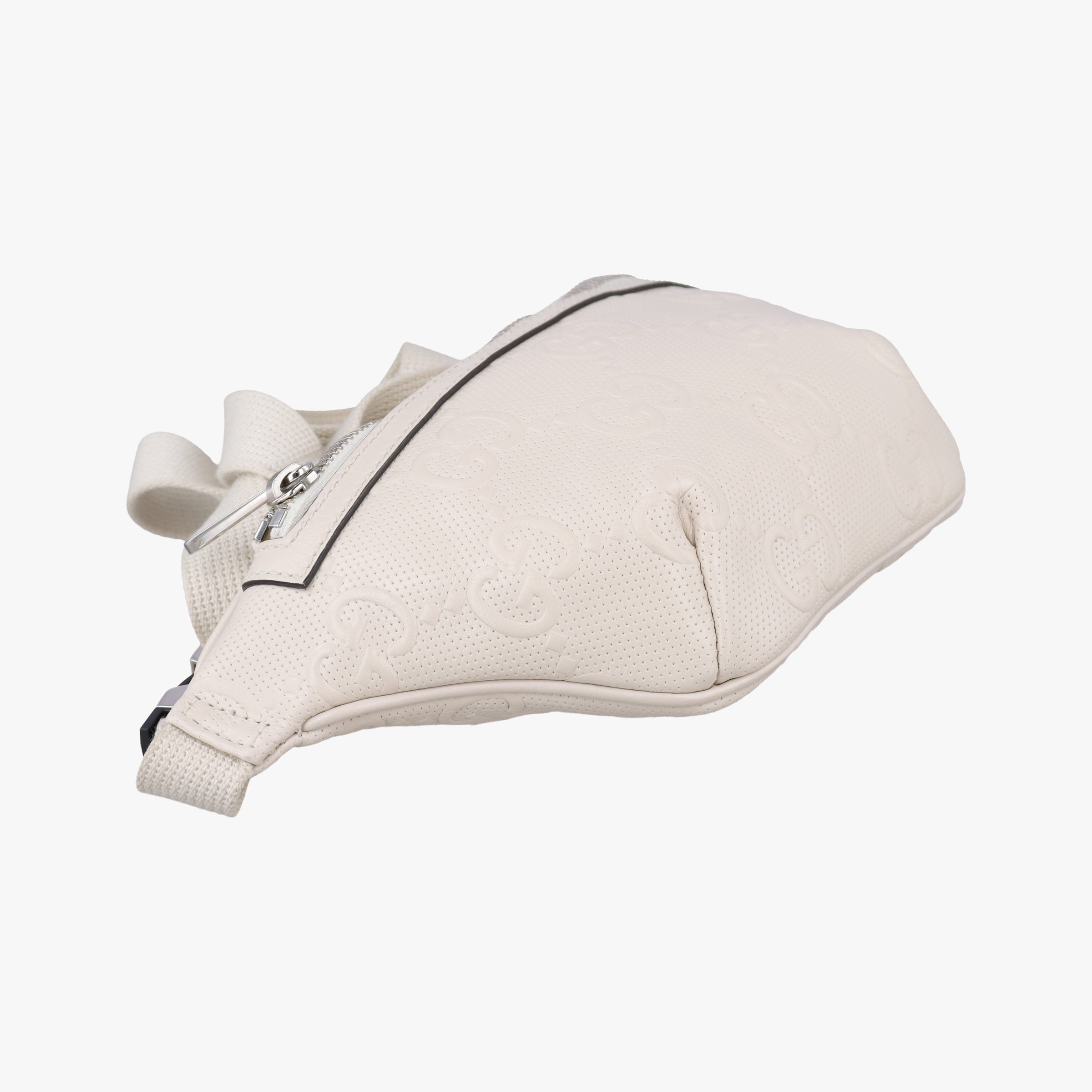 Vintage Gucci GG emboss White Leather 658582 bum bag/waist bag | stylenewstar
