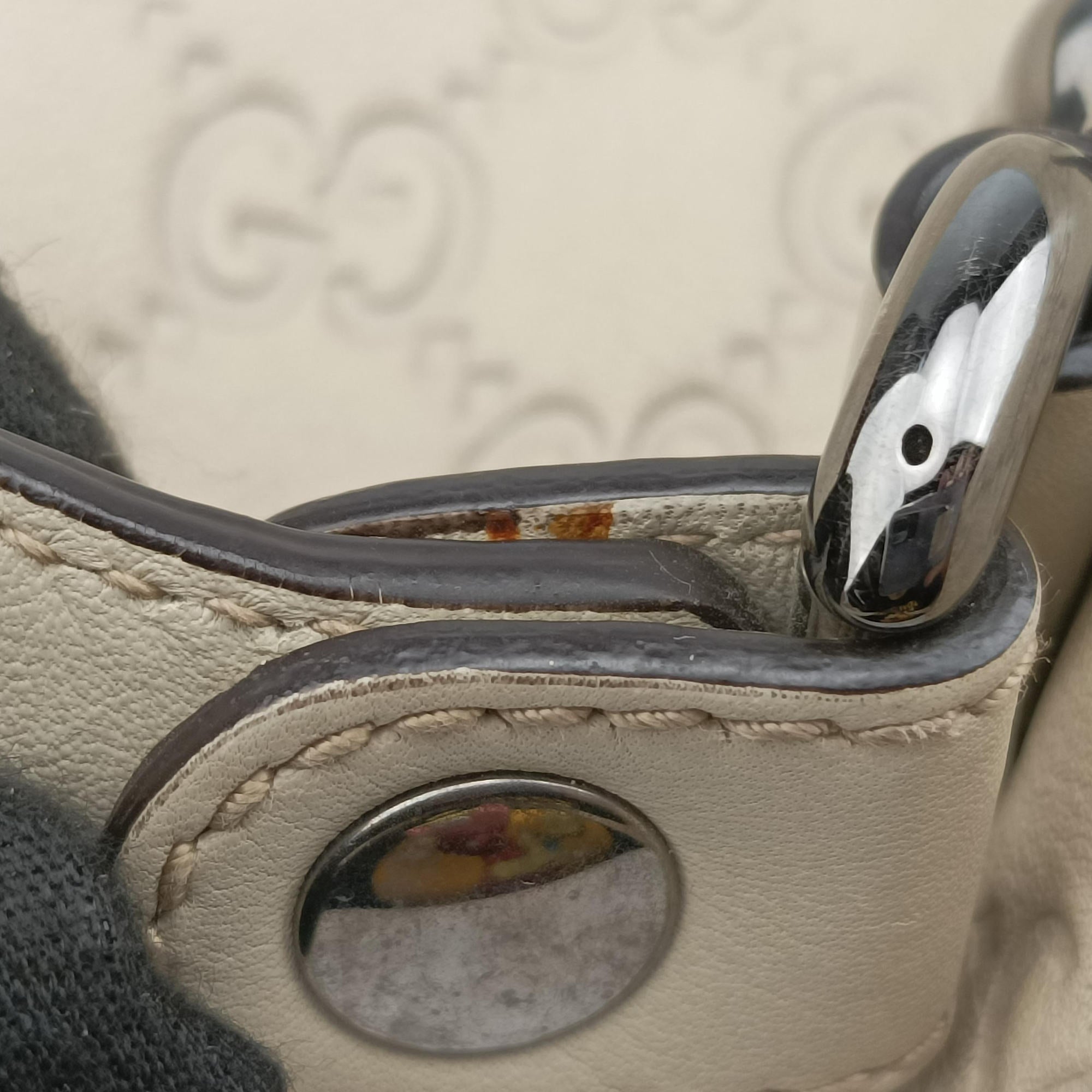 Secondhand Gucci Babouska Hysteria White Leather 229852 handbag | stylenewstar