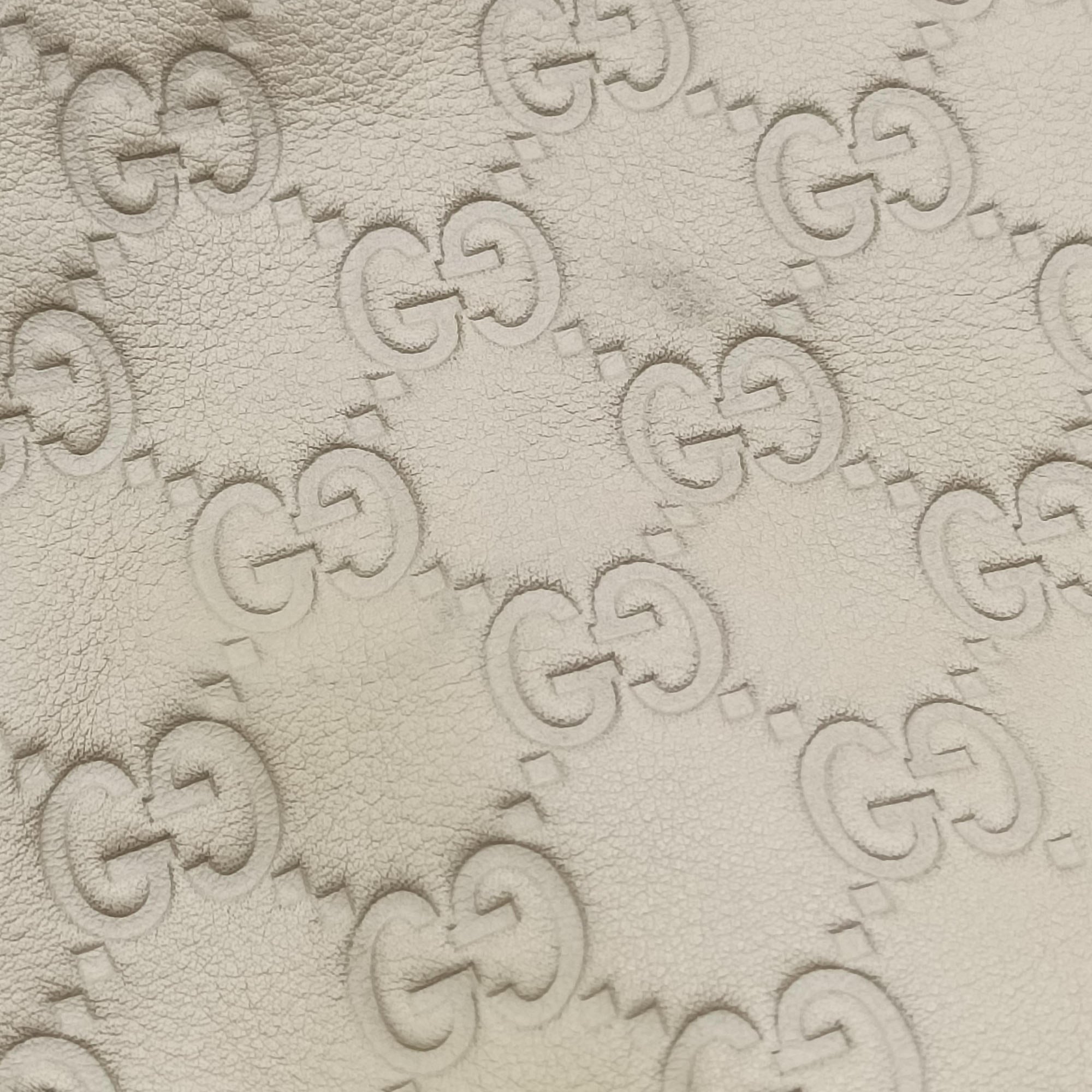 Secondhand Gucci Babouska Hysteria White Leather 229852 handbag | stylenewstar