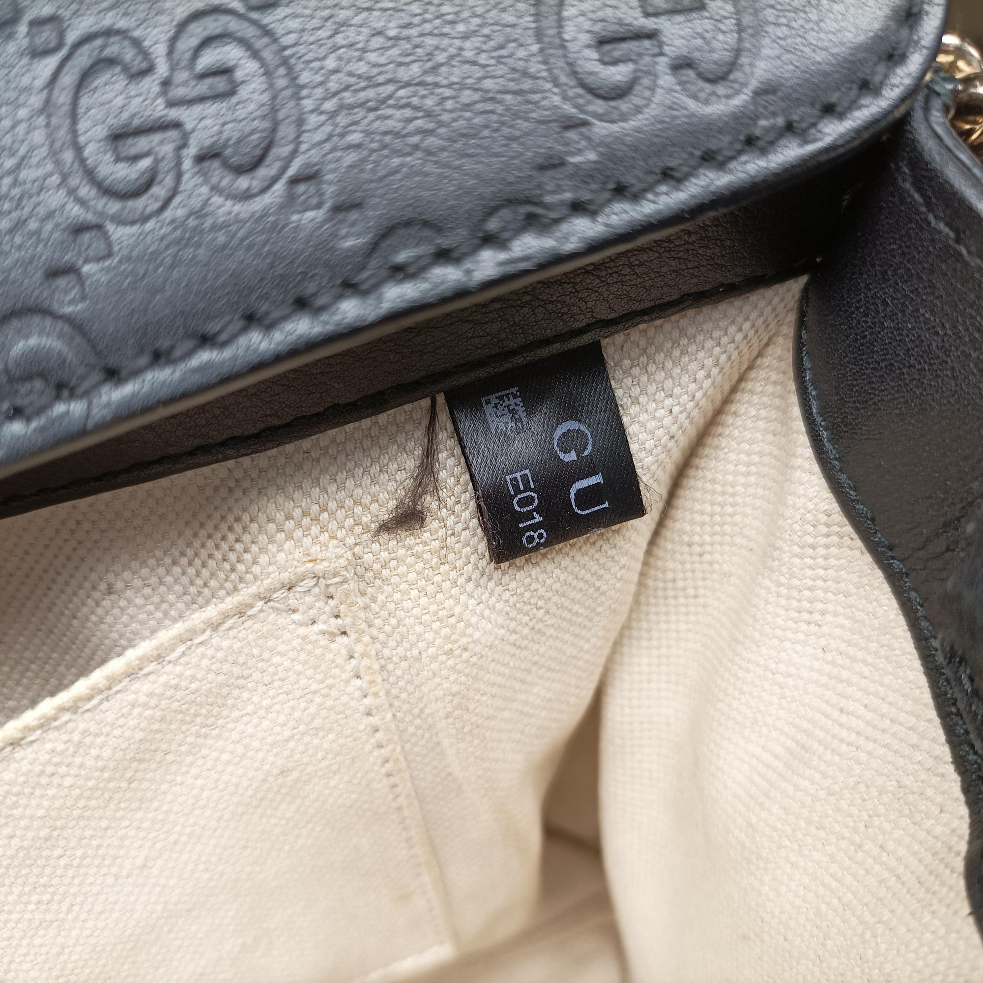 Secondhand Gucci Emily Black Leather 295402 shoulderbag | stylenewstar