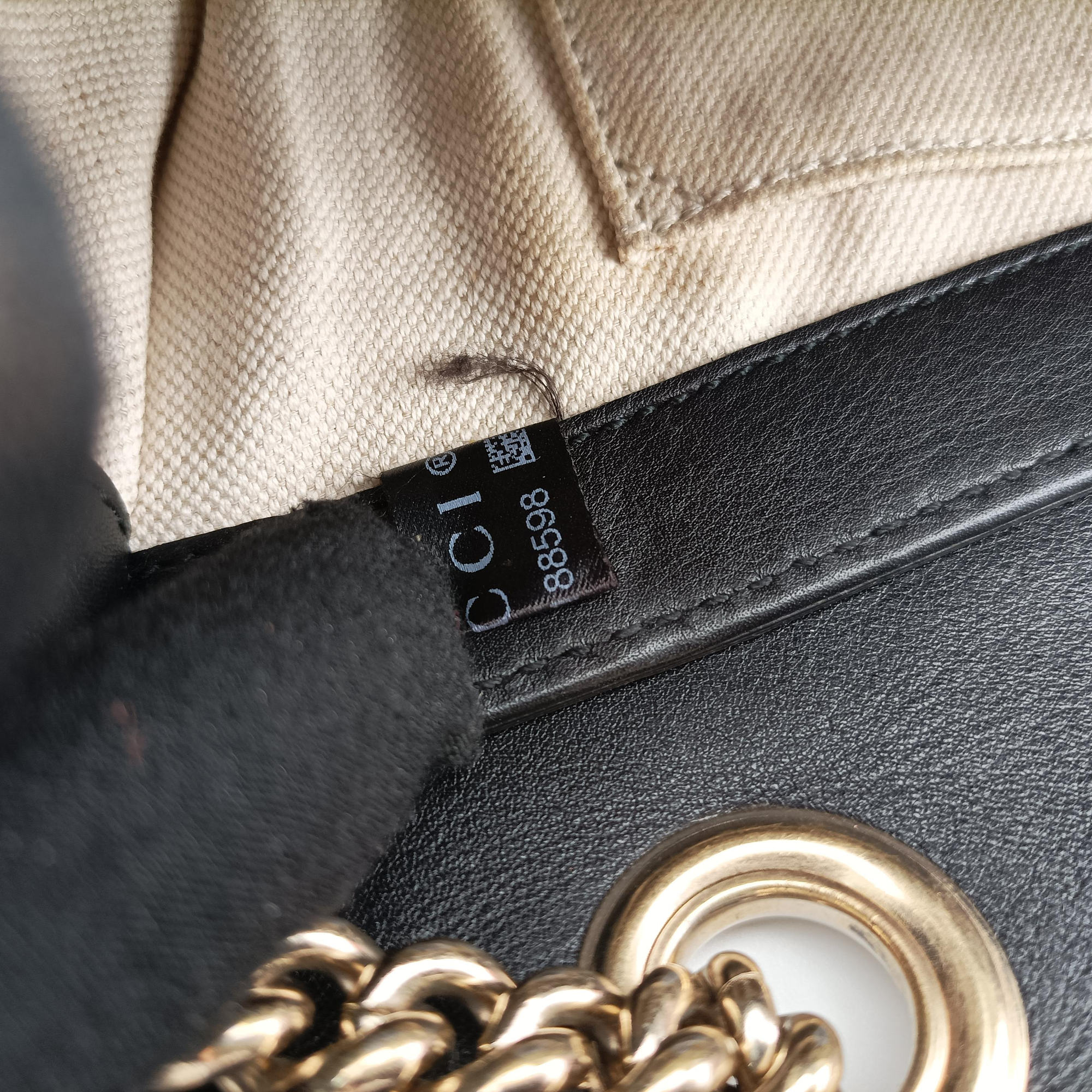 Secondhand Gucci Emily Black Leather 295402 shoulderbag | stylenewstar