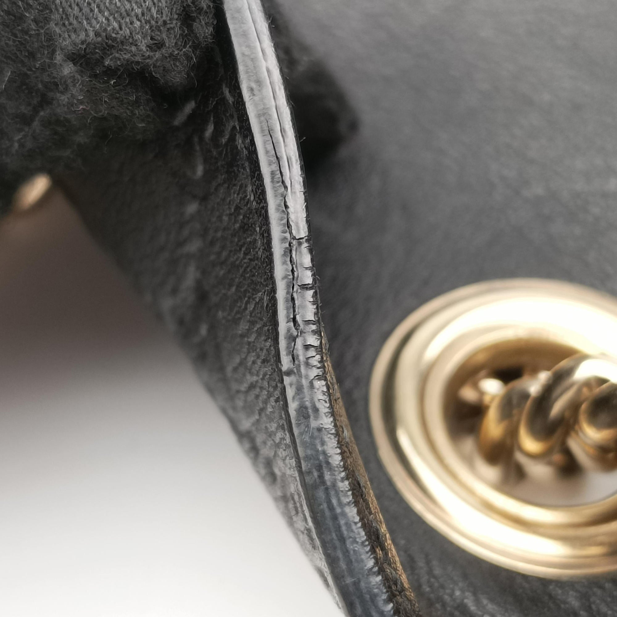 Secondhand Gucci Emily Black Leather 295402 shoulderbag | stylenewstar
