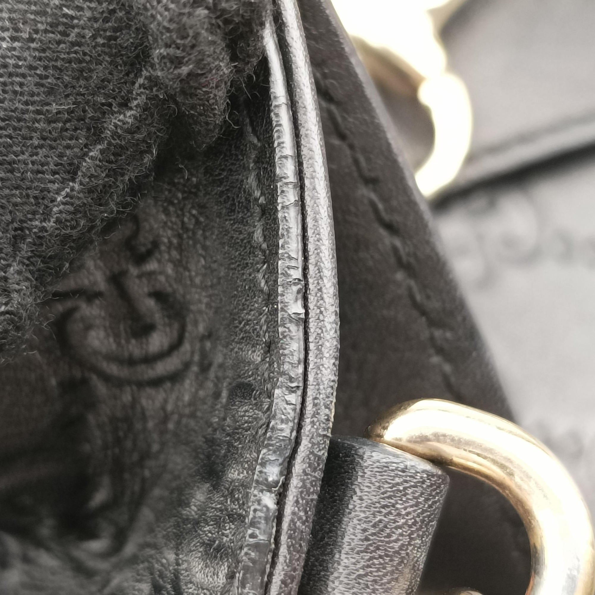 Secondhand Gucci Emily Black Leather 295402 shoulderbag | stylenewstar