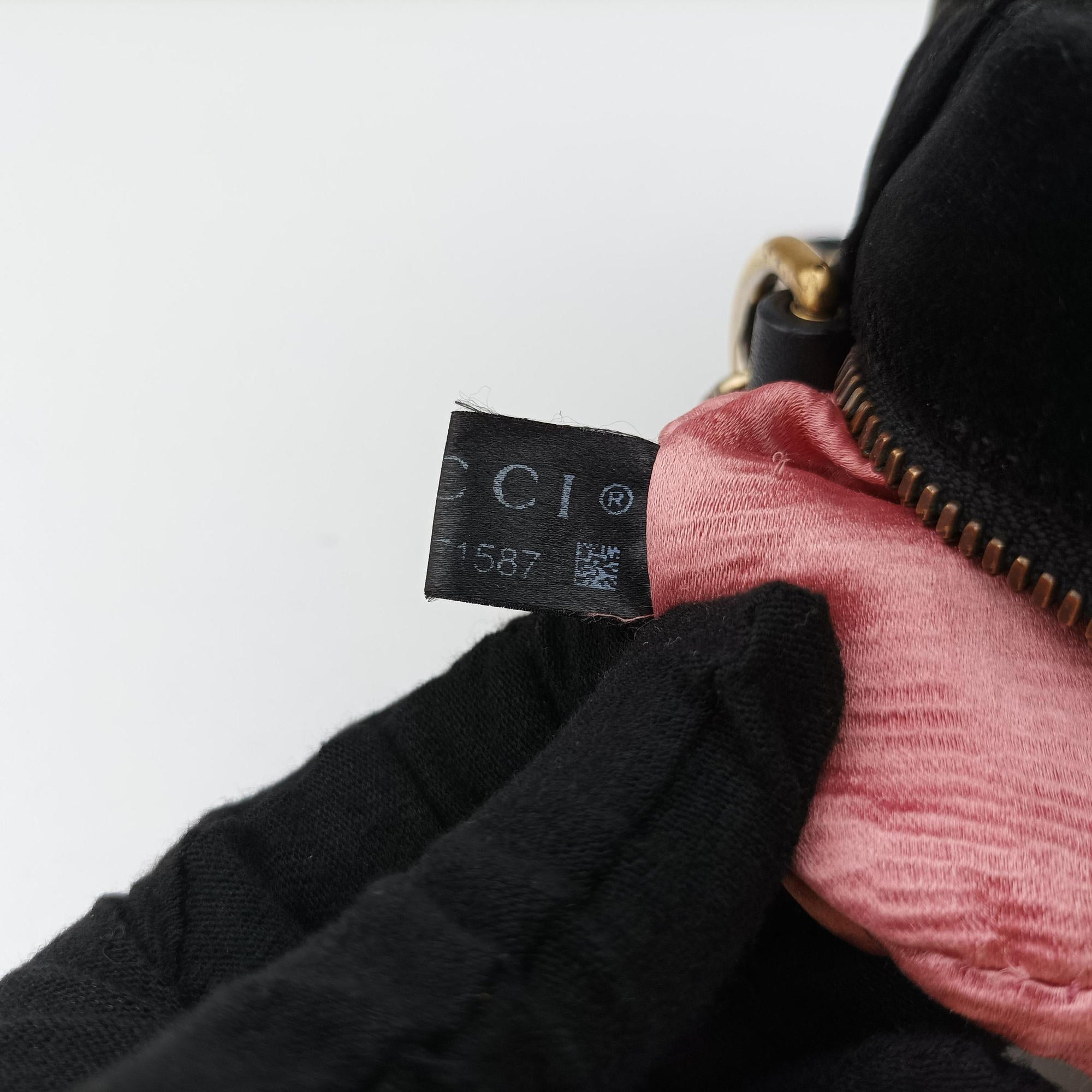 Pre-owned Gucci GG Marmont Black×Multicolour velour 447632 shoulderbag | stylenewstar