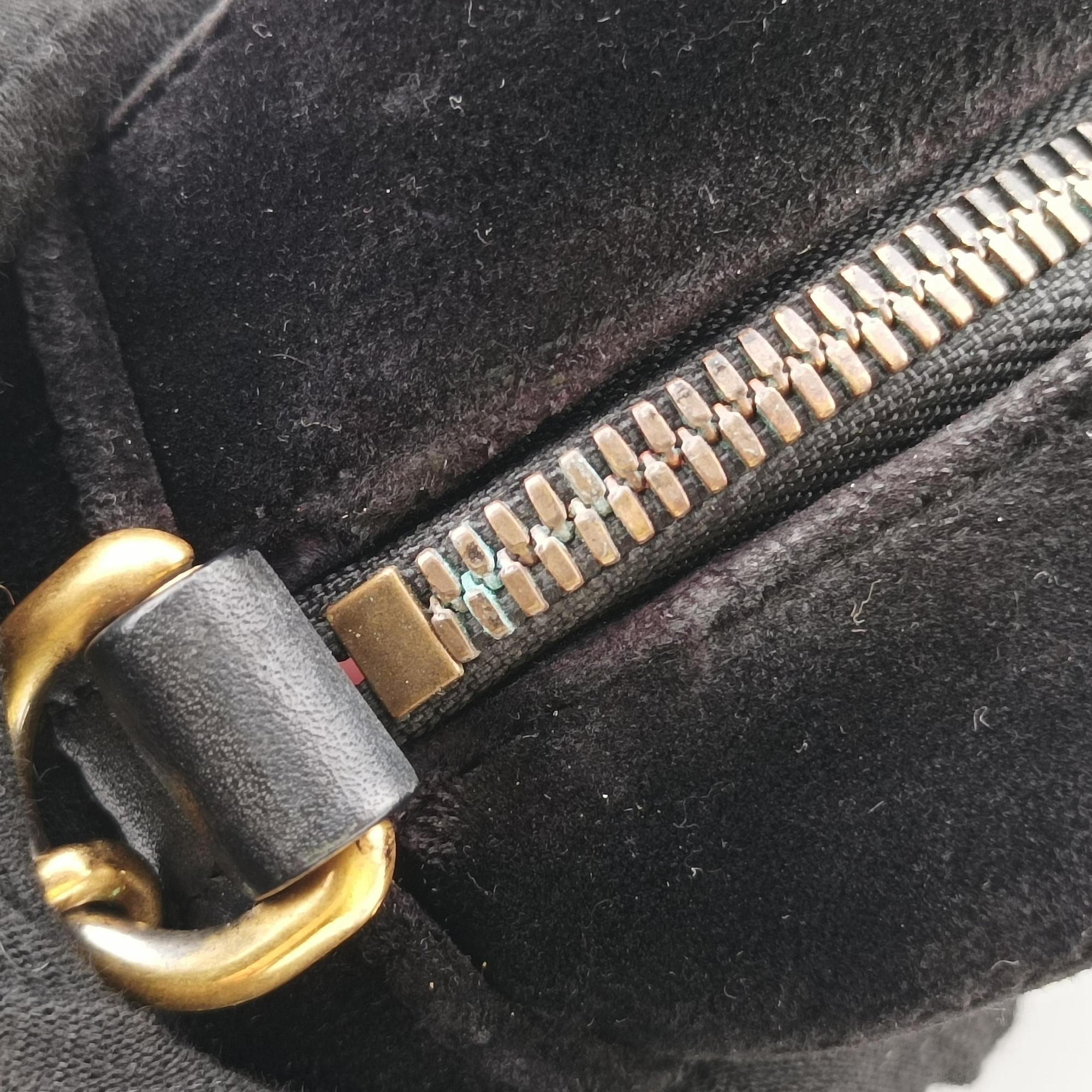Pre-owned Gucci GG Marmont Black×Multicolour velour 447632 shoulderbag | stylenewstar