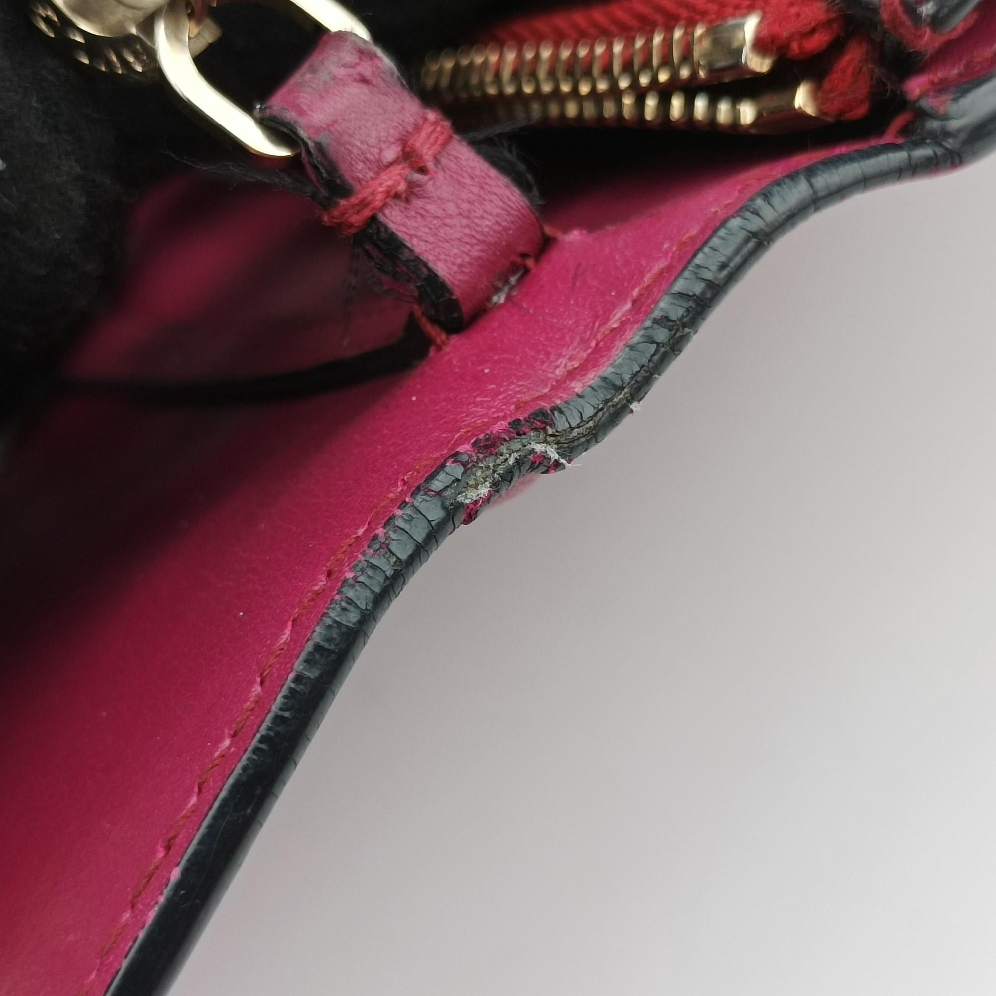 Pre-owned Bvlgari SERPENTI FOREVER Rose Leather  shoulderbag | stylenewstar