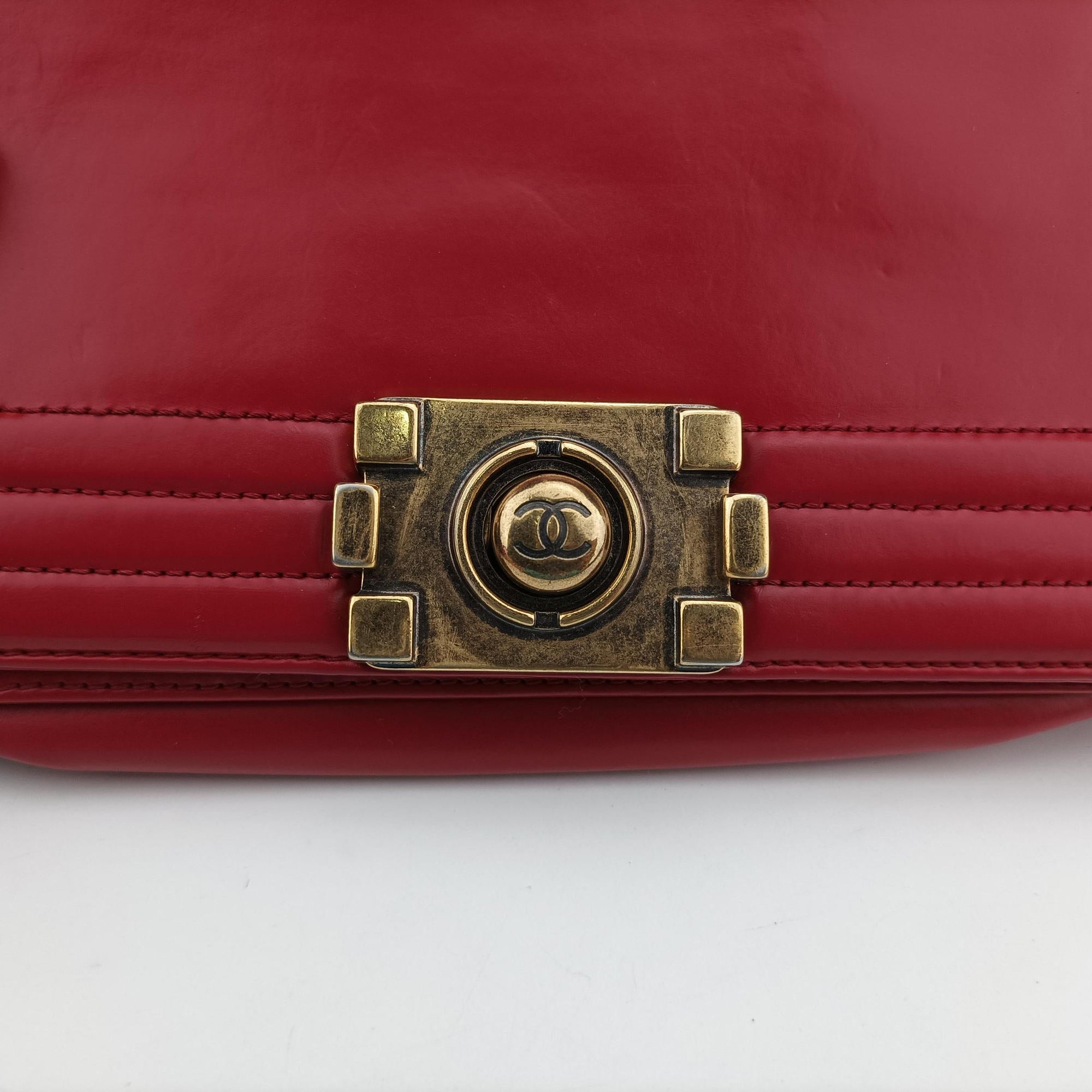 Pre-owned Chanel BOY CHANEL Red Leather A66713 shoulderbag | stylenewstar