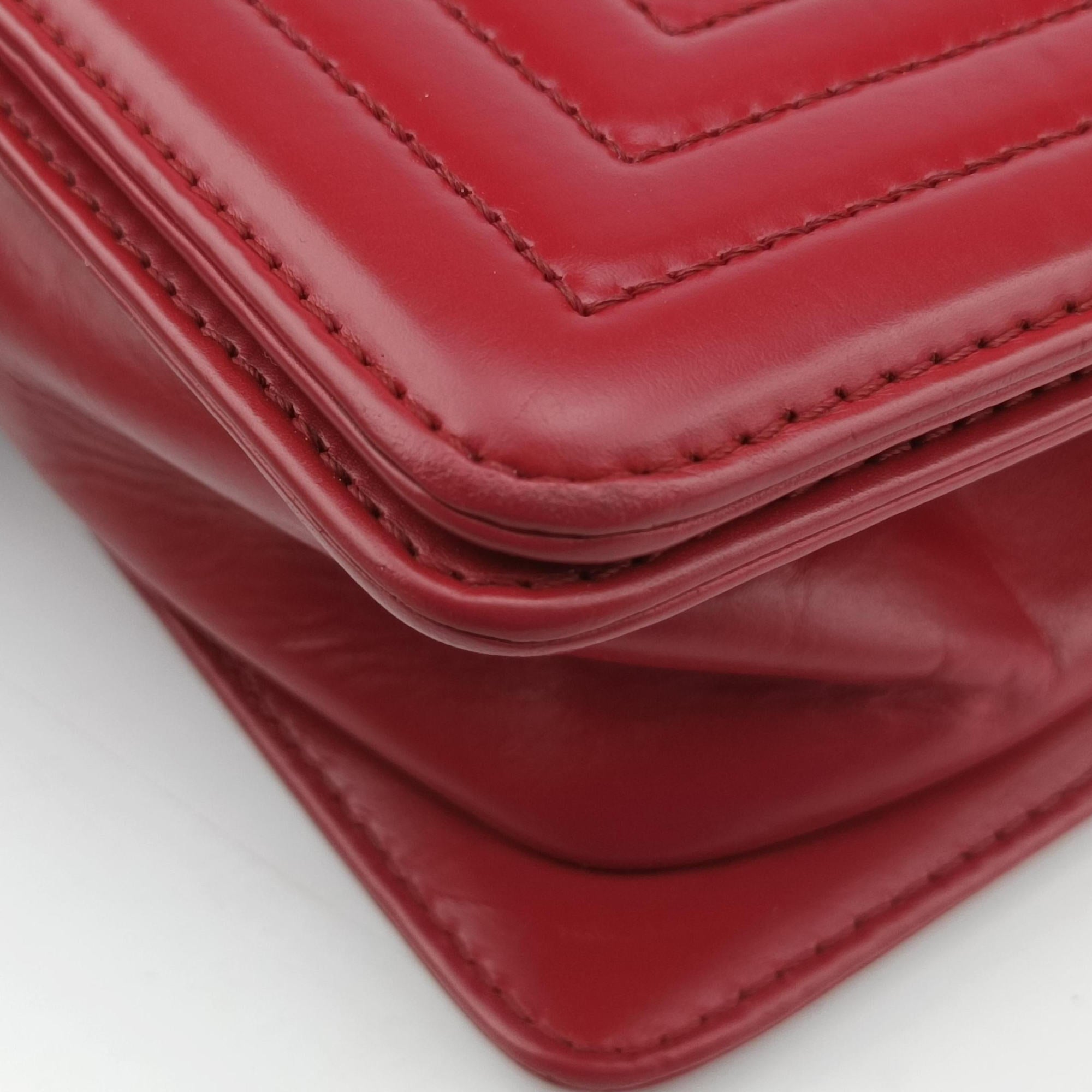 Pre-owned Chanel BOY CHANEL Red Leather A66713 shoulderbag | stylenewstar