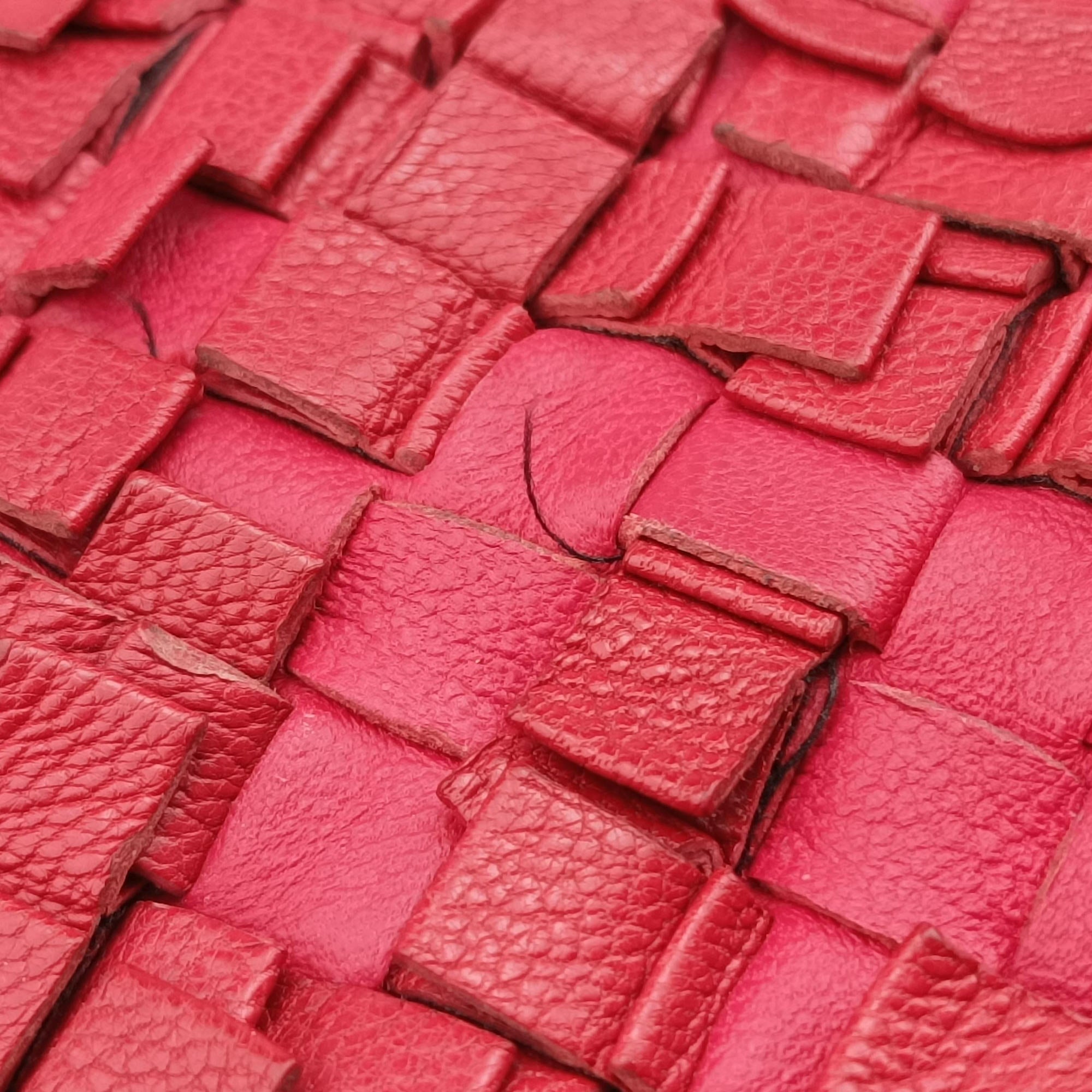 Vintage Bottega Veneta Intrecciato Rose lambskin 226343 shoulderbag | stylenewstar