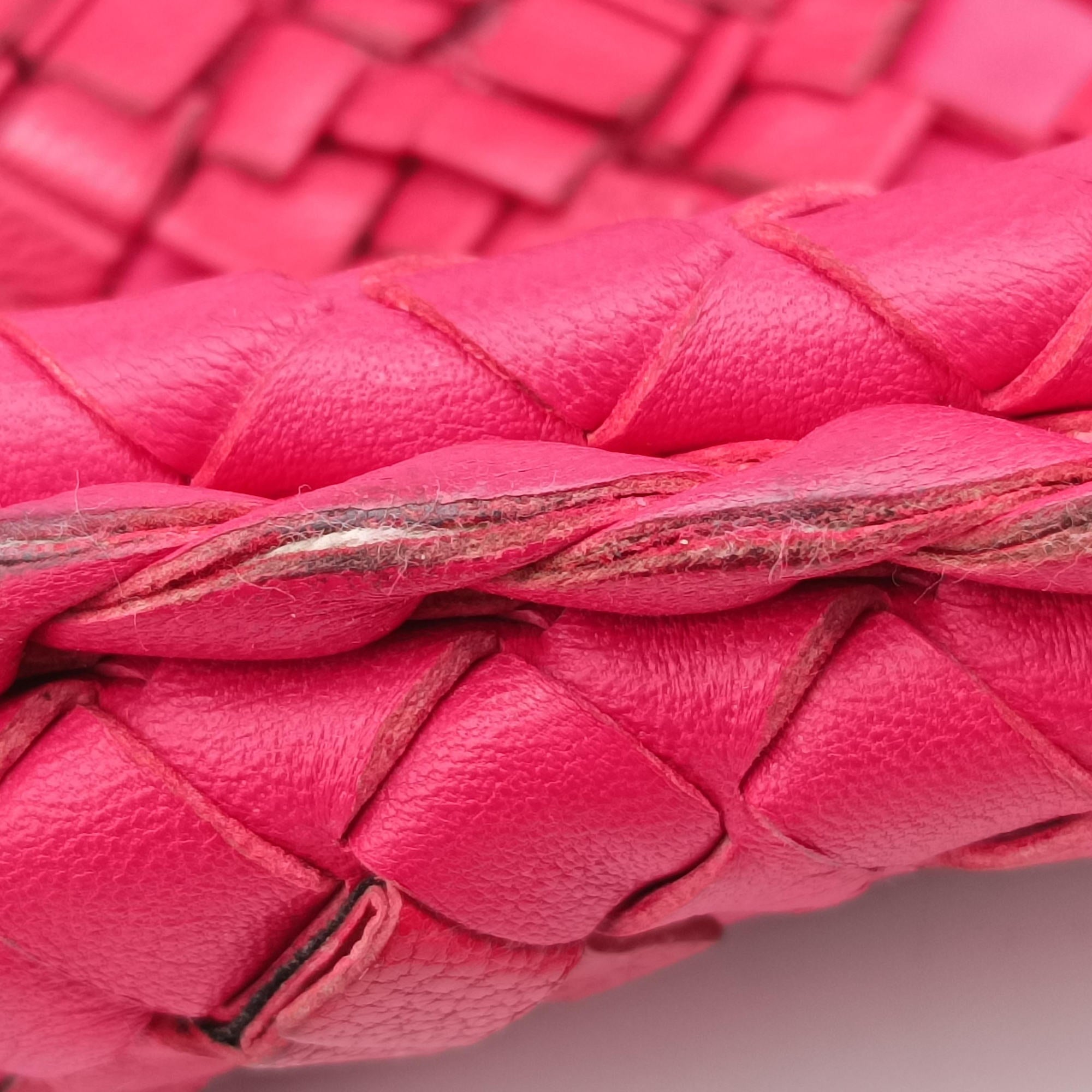 Vintage Bottega Veneta Intrecciato Rose lambskin 226343 shoulderbag | stylenewstar