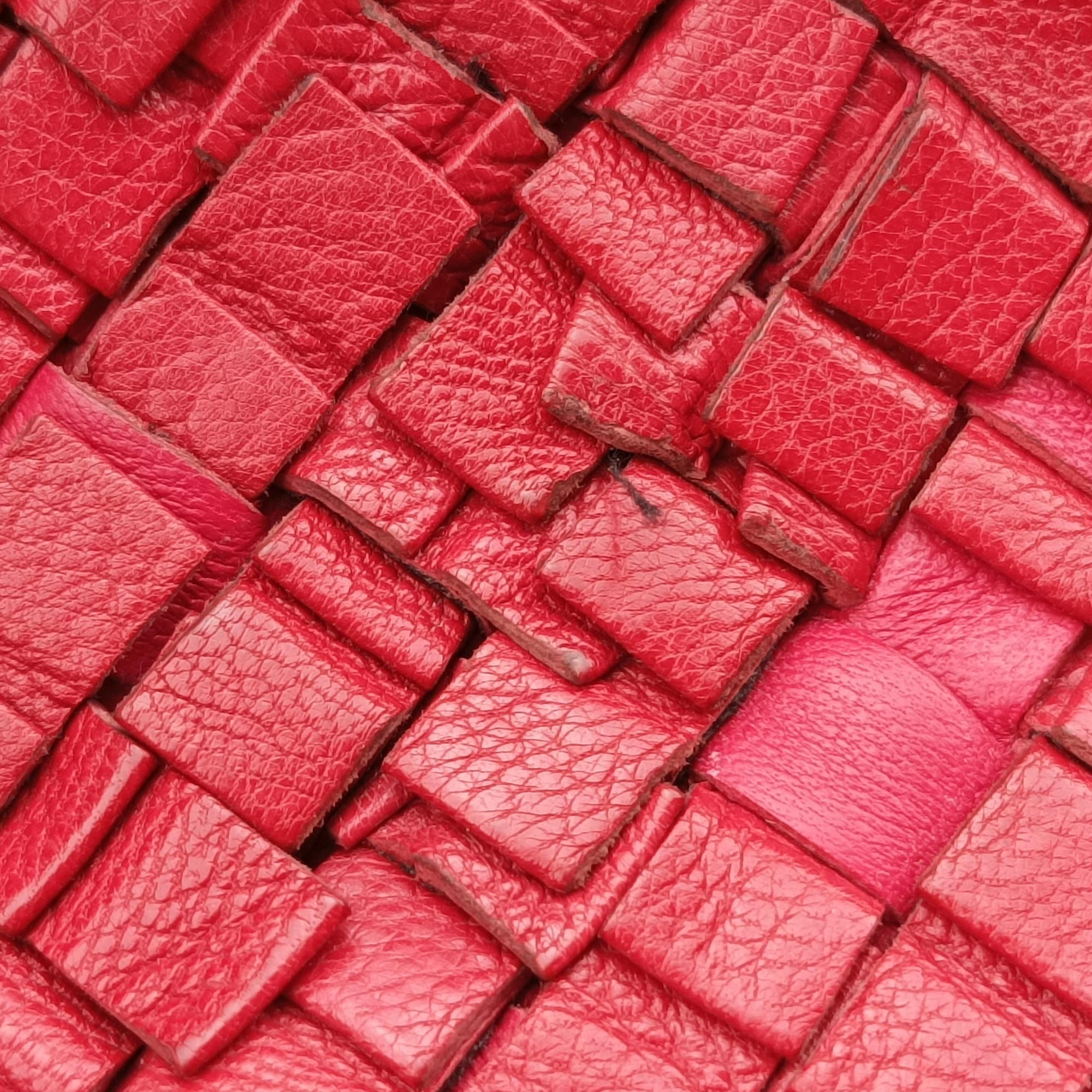 Vintage Bottega Veneta Intrecciato Rose lambskin 226343 shoulderbag | stylenewstar