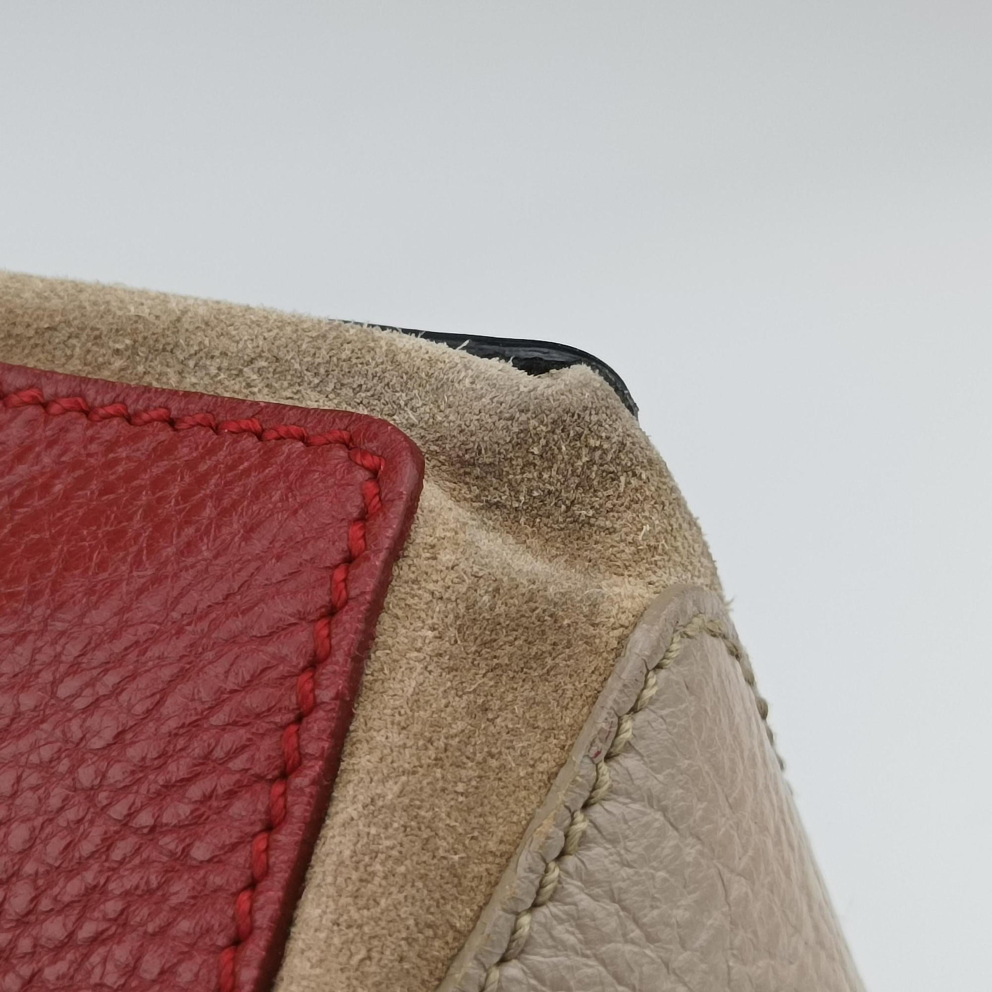 Pre-owned Yves Saint Laurent Muse Two Blue × Red × Beige Leather 197149 handbag | stylenewstar