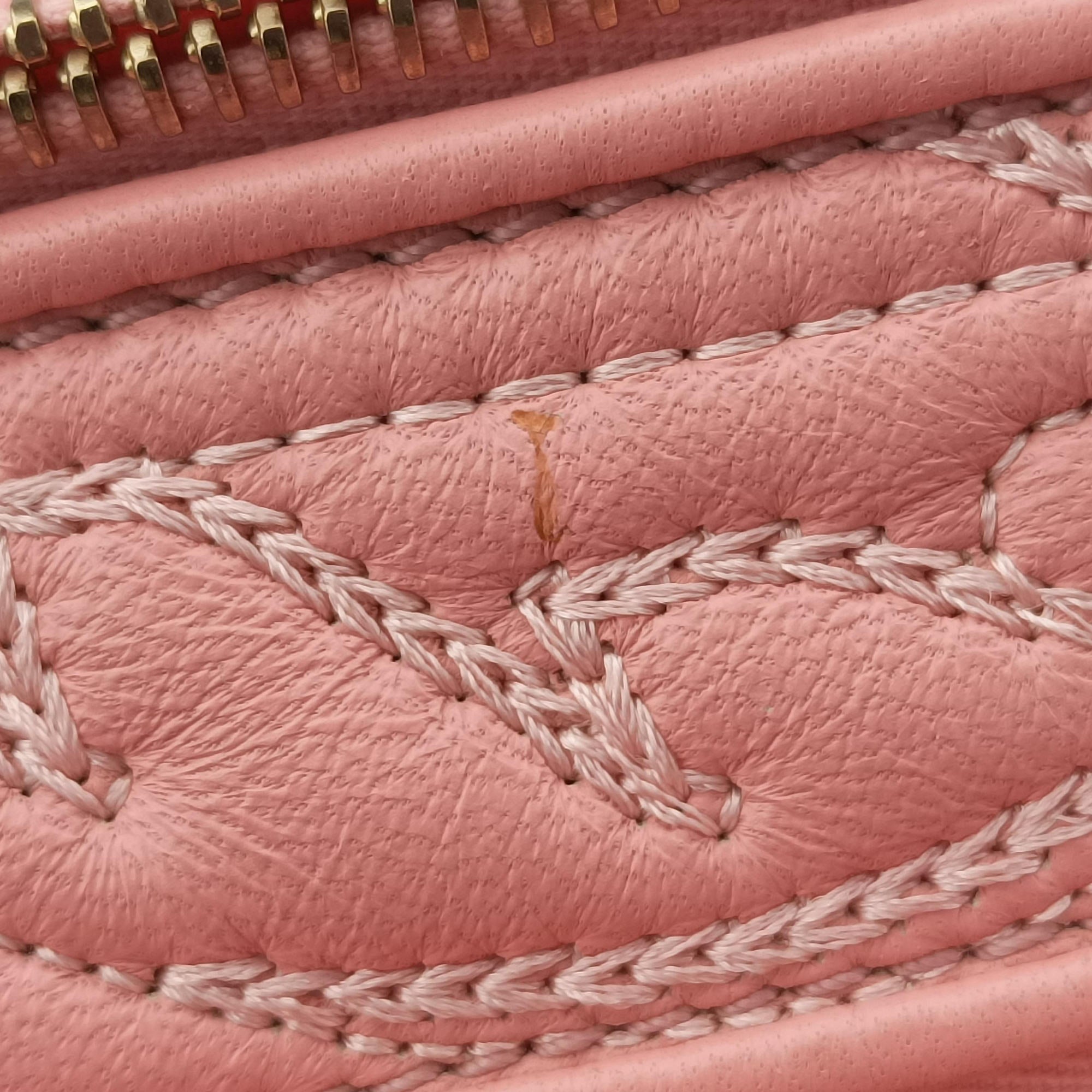 Secondhand VERSACE Medusa Vanitas Pink Leather  handbag | stylenewstar