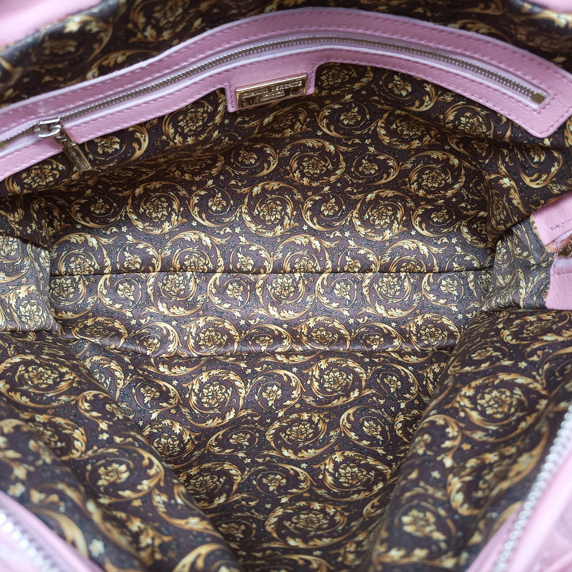 Secondhand VERSACE Medusa Vanitas Pink Leather  handbag | stylenewstar
