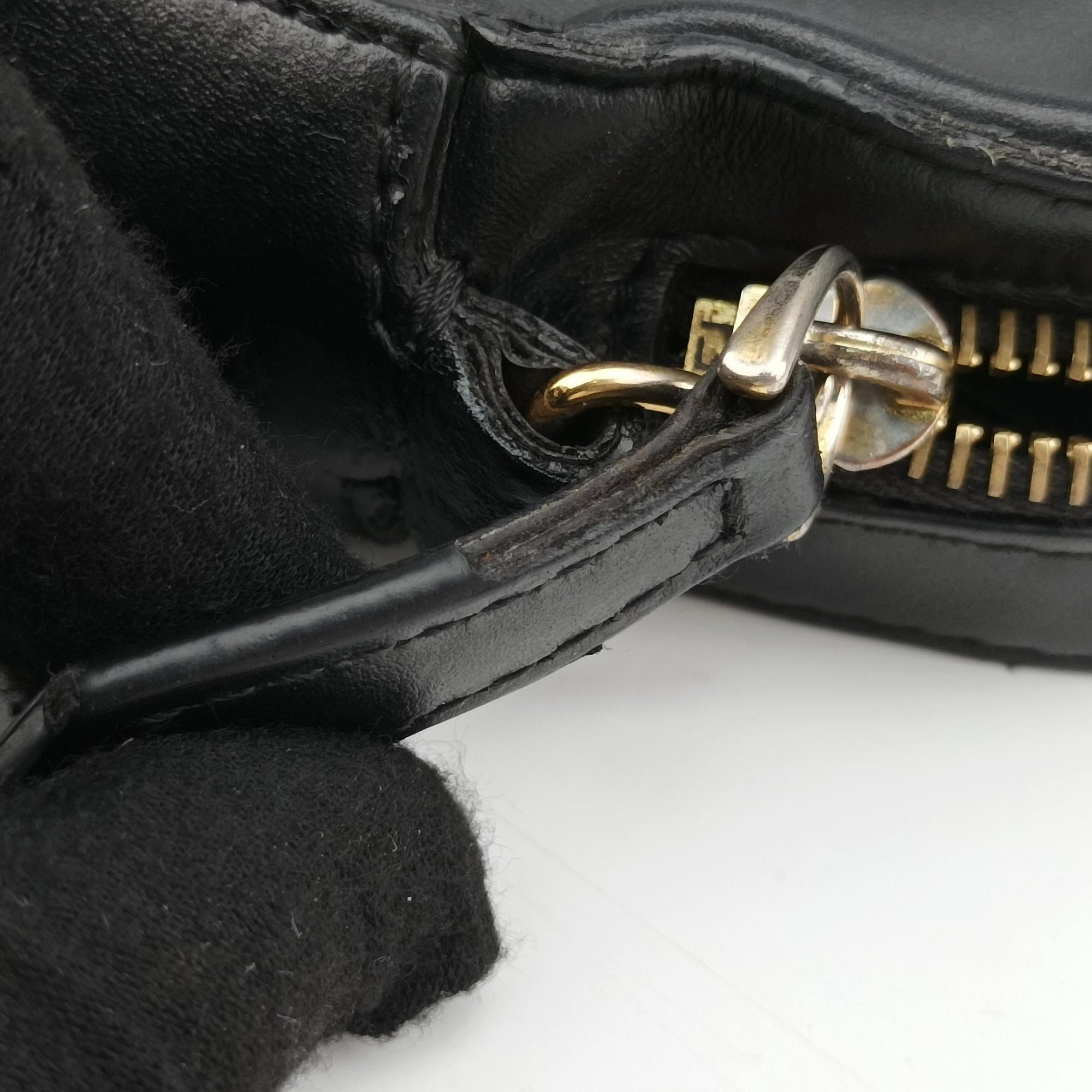 Secondhand Fendi Monster Camera case Black Leather 7M0286 shoulderbag | stylenewstar
